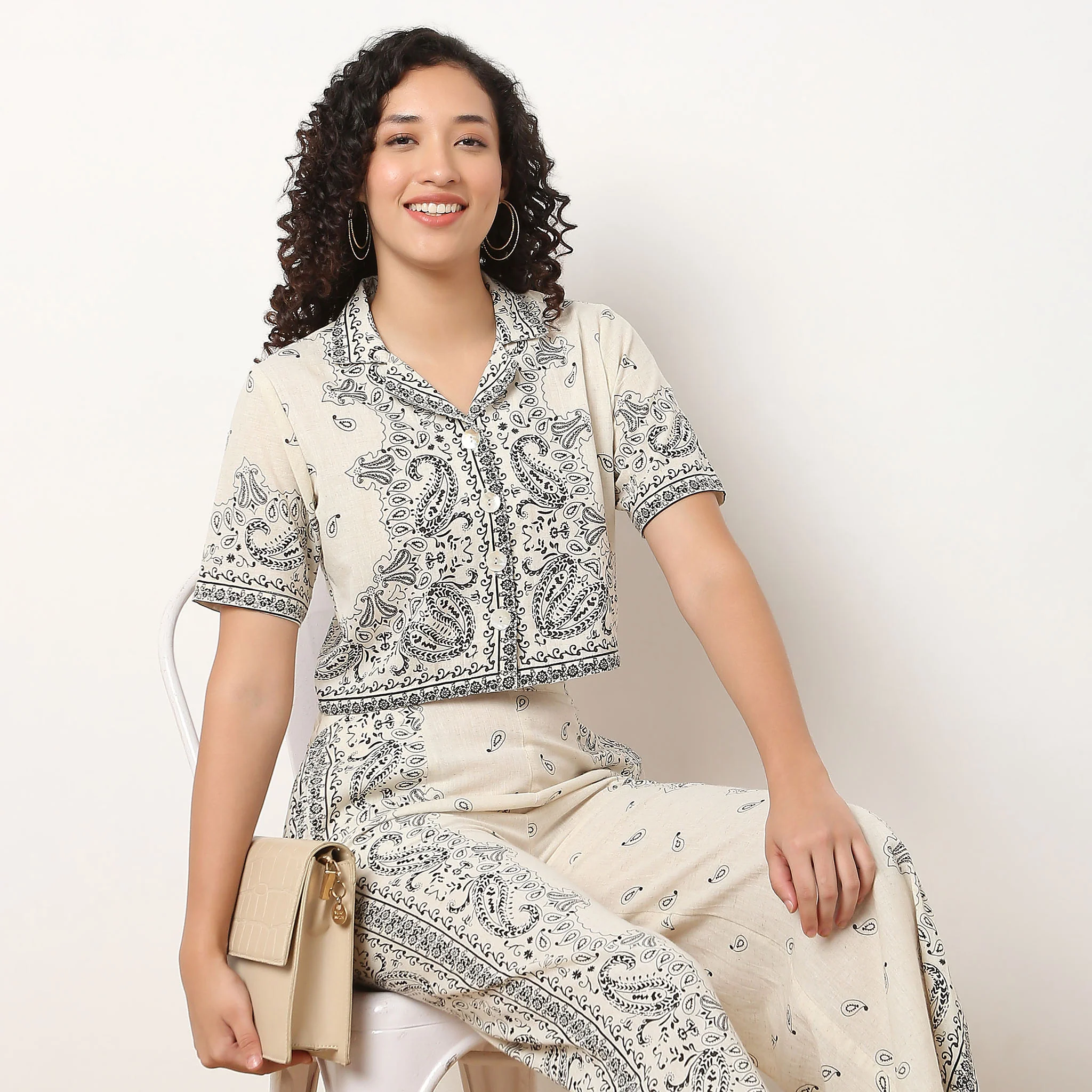 Printed Lapel Collar Crop Shirt