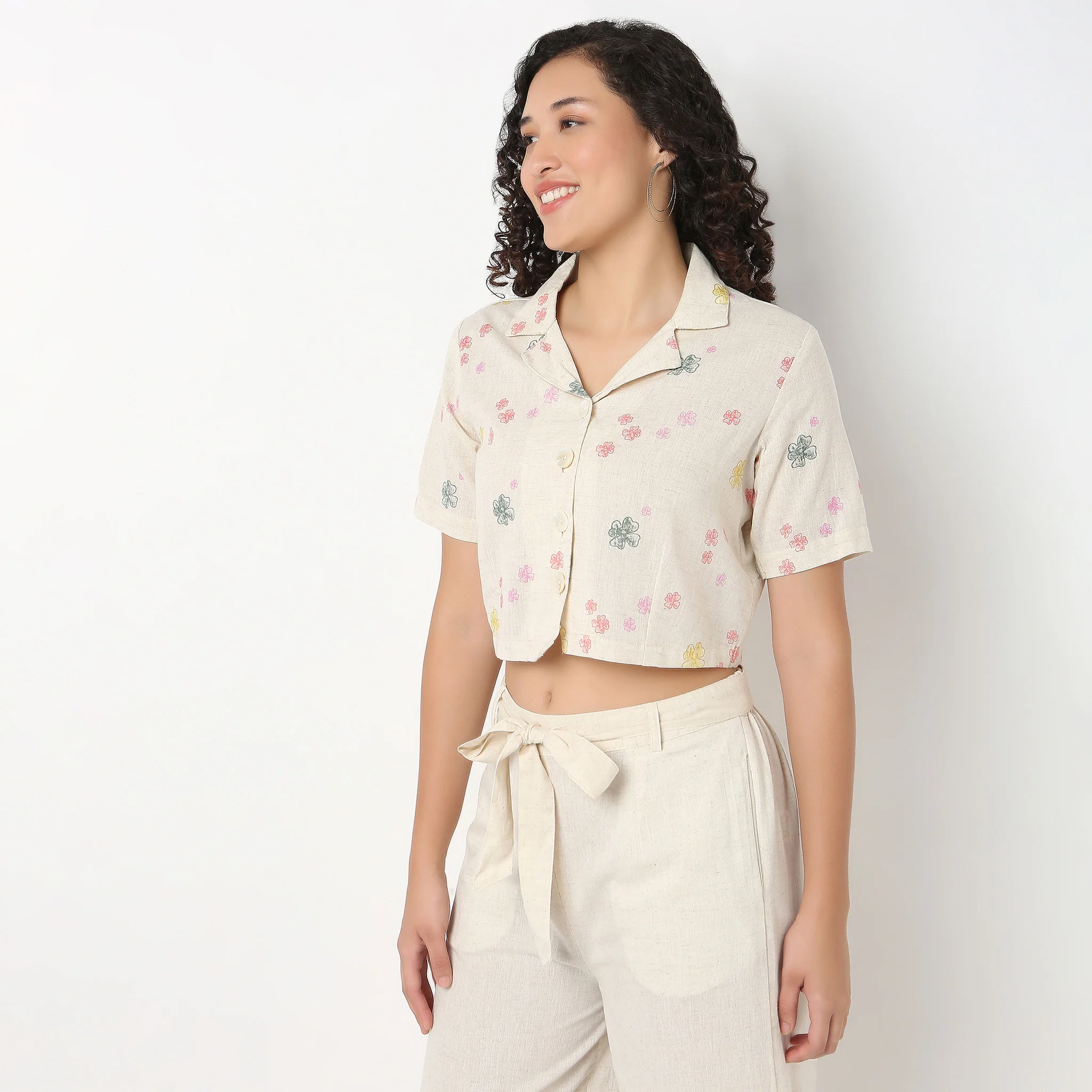 Printed Lapel Collar Crop Shirt - Image 2