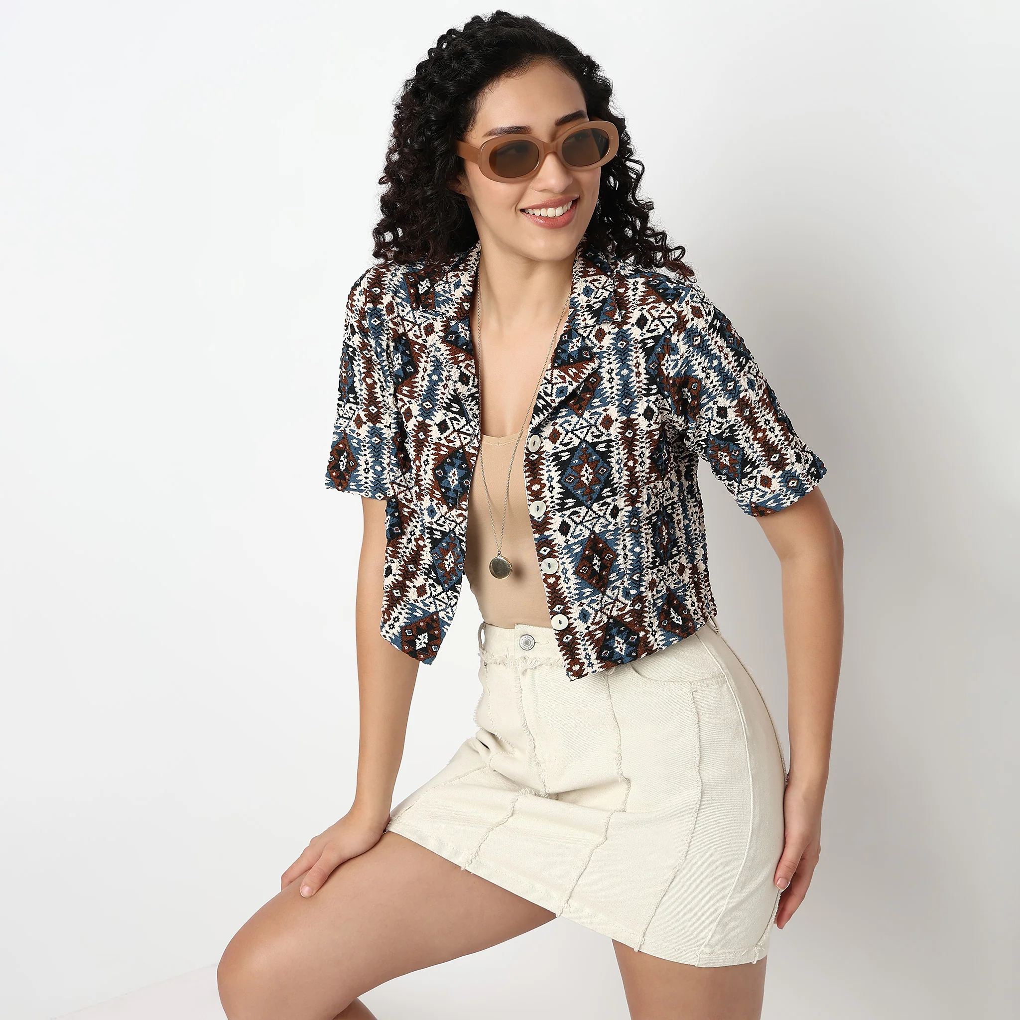 Lapel Collar Crop Shirt - Image 2