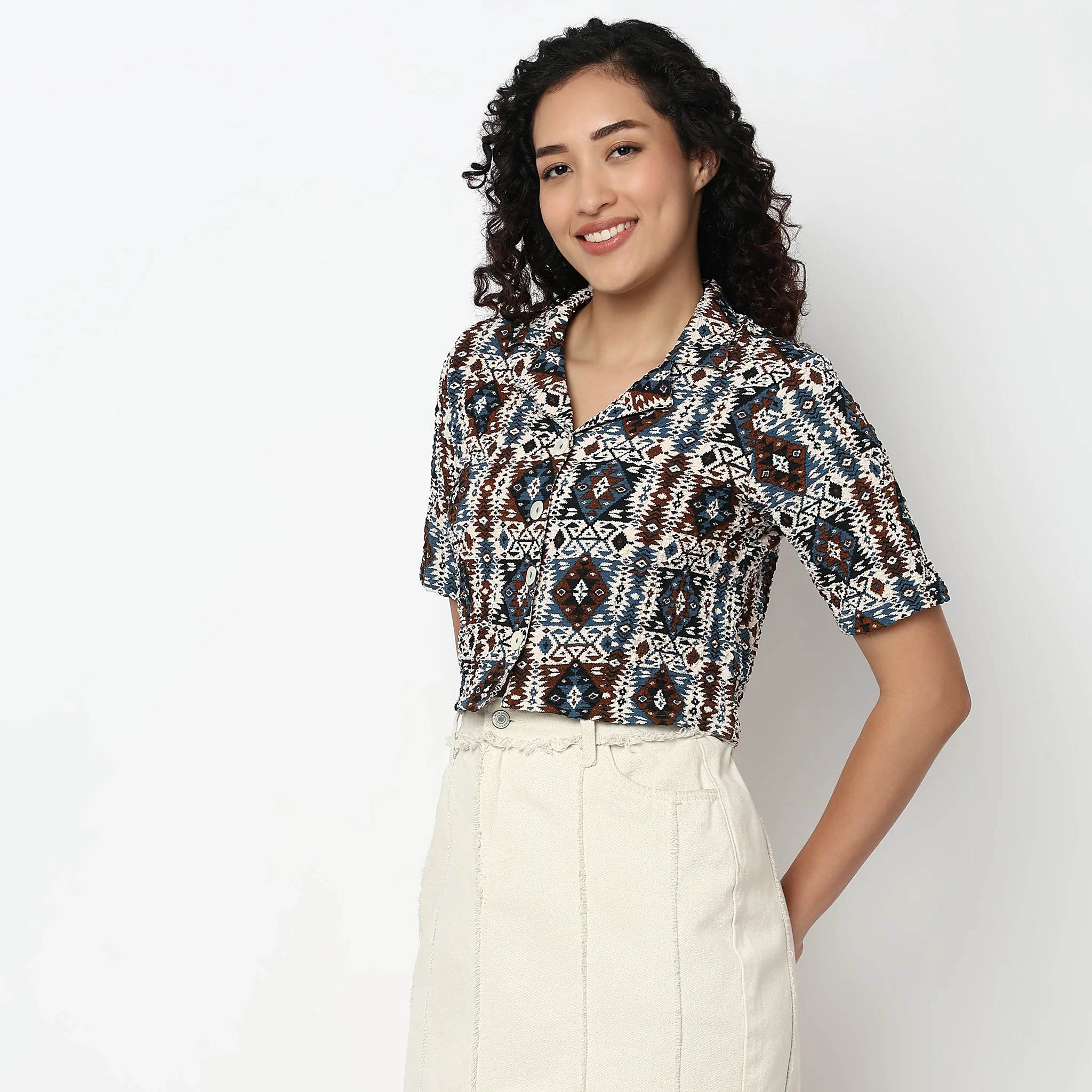 Lapel Collar Crop Shirt - Image 5