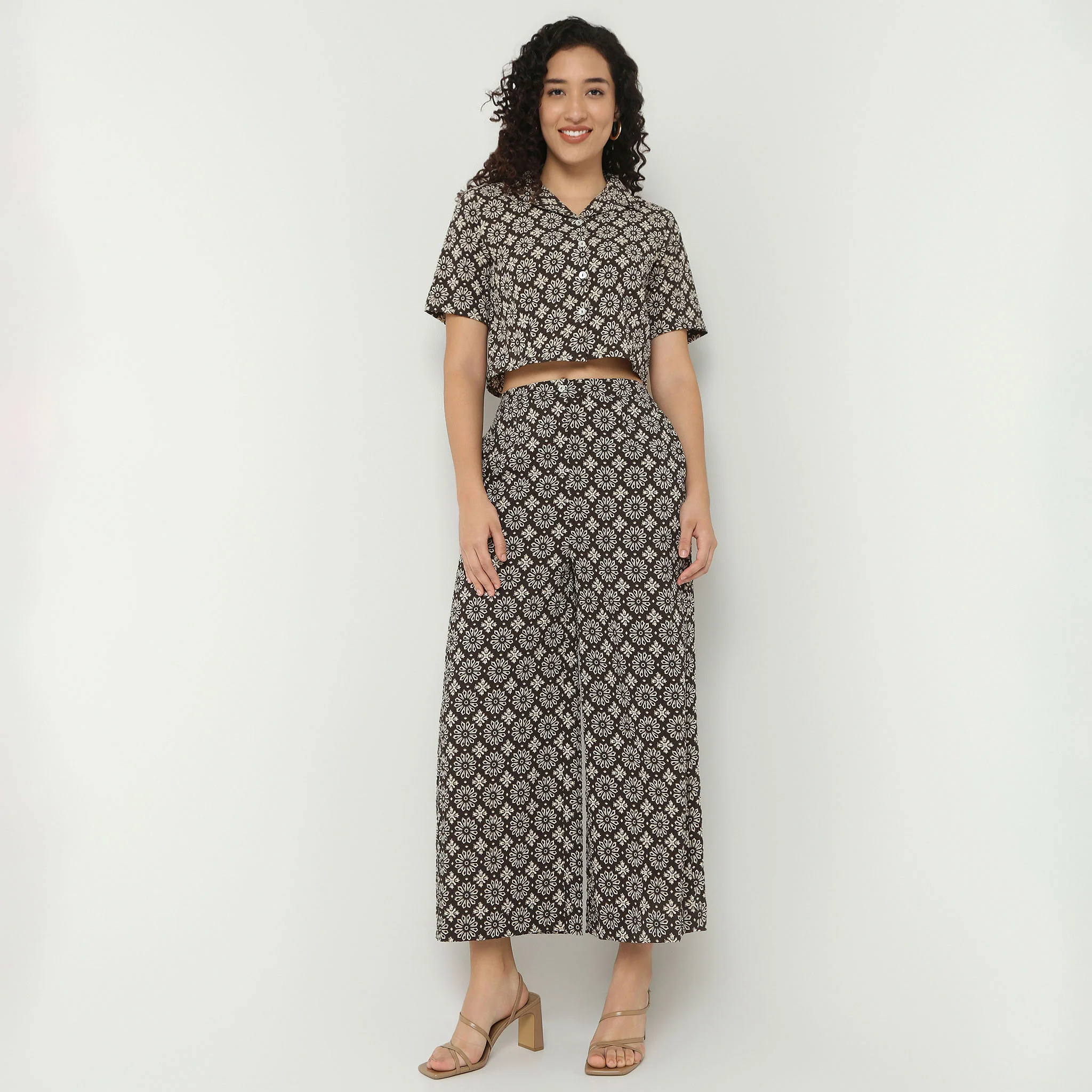 Lapel Collar Crop Shirt