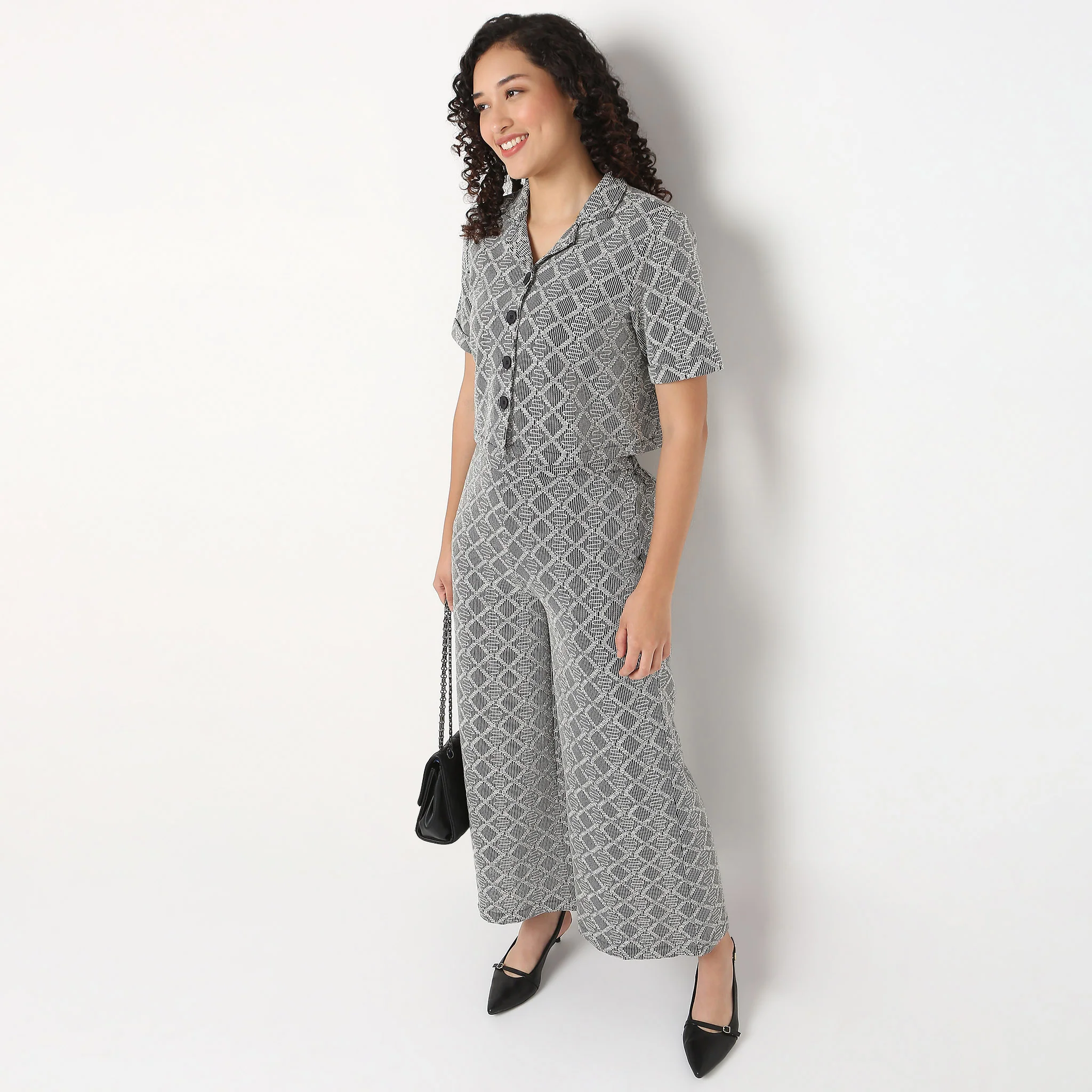 Cropped Lace Lapell Collar Shirt