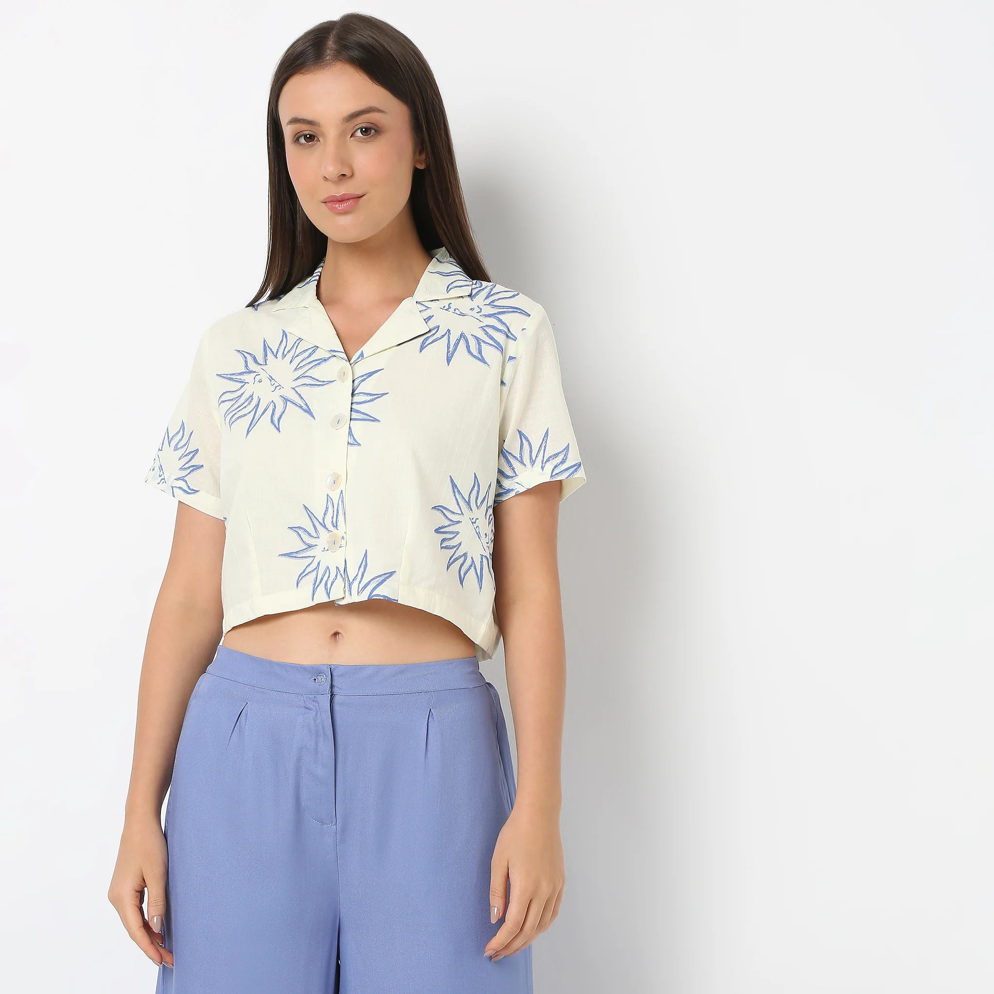 Lapel Collar Printed Boxy Fit Crop Top - Image 2