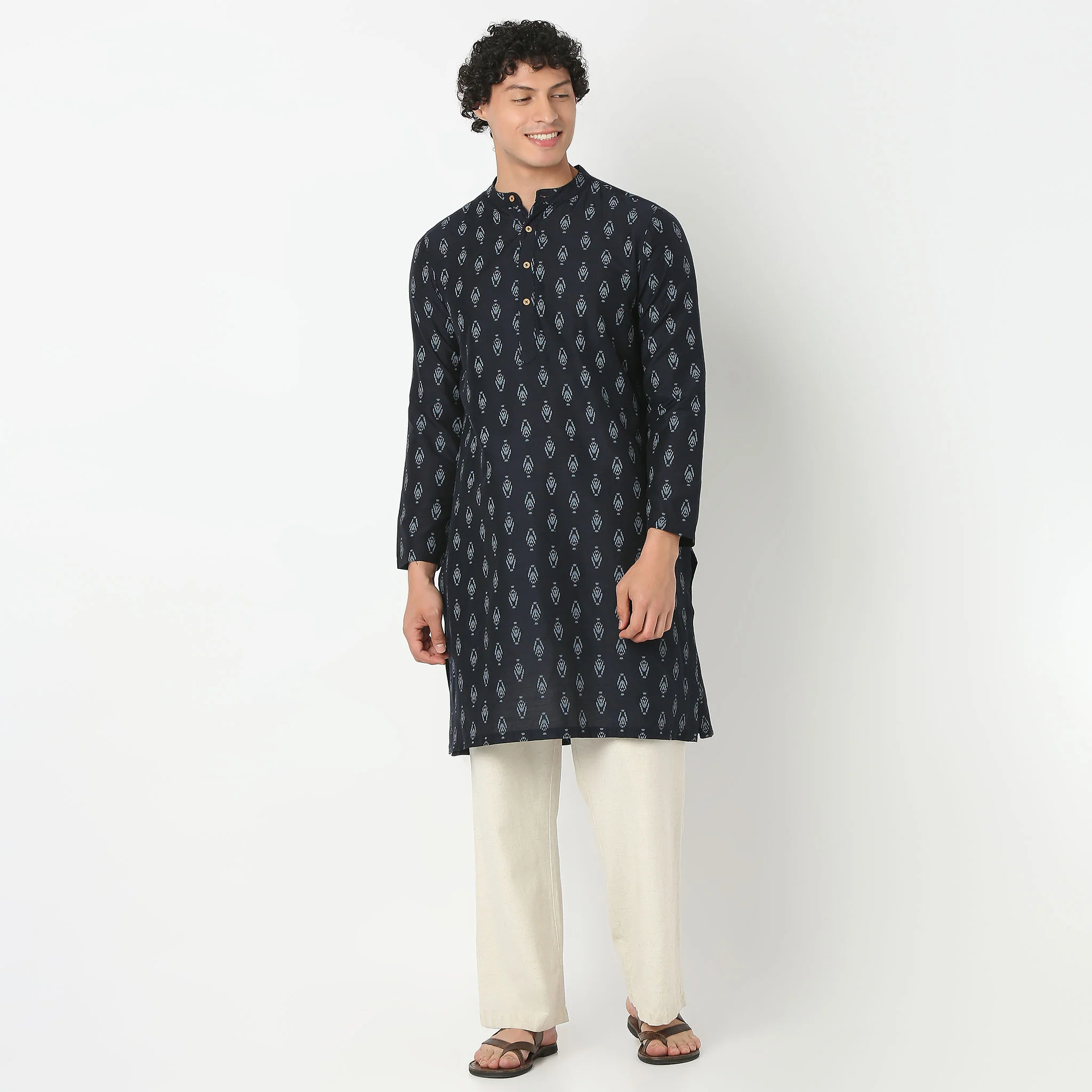 Mandarin Collar Three Fourth Sleeve Straight Fit Printed Long Kurta - Image 2