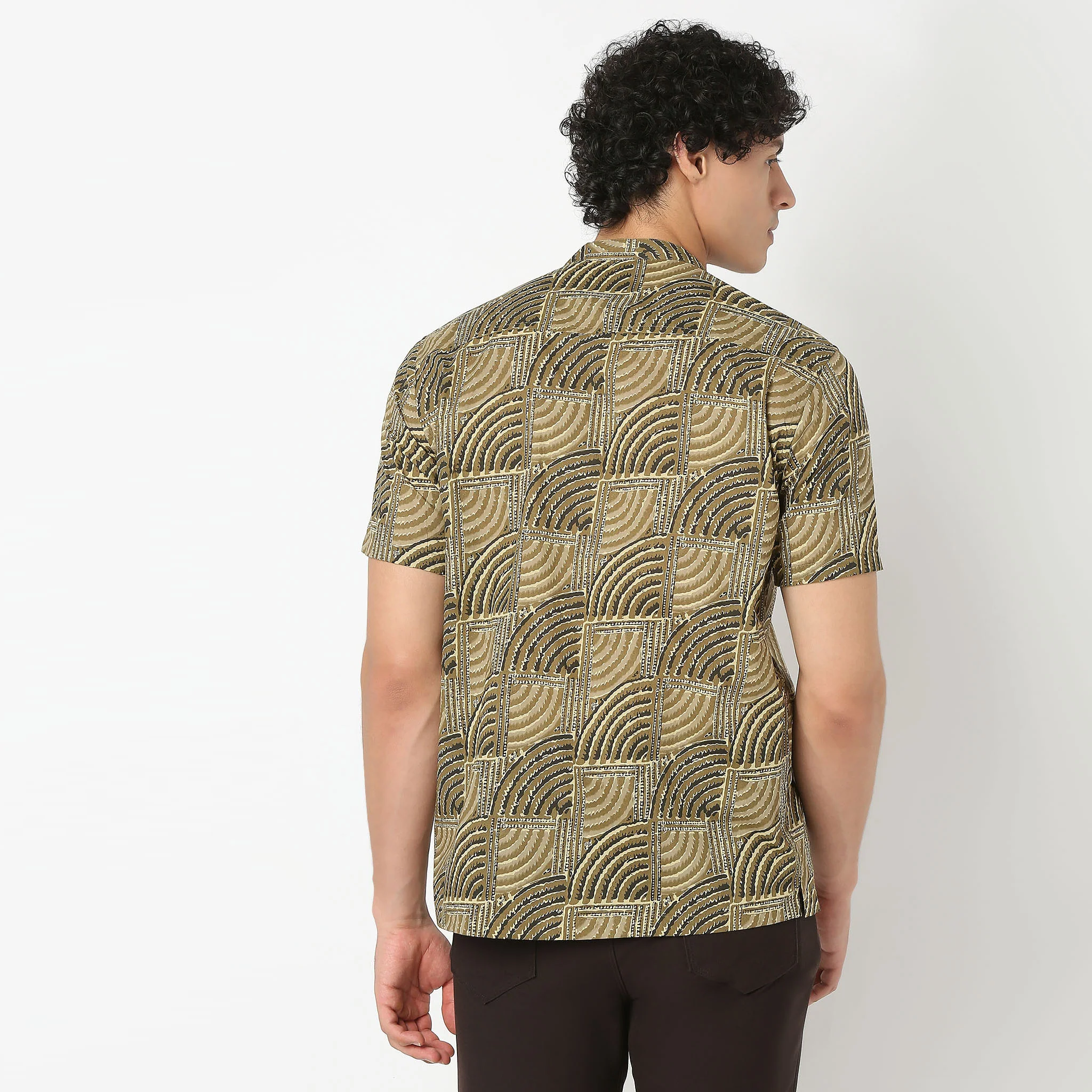 Mandarin Collar Half Sleeve Block Print Shirt - Image 3