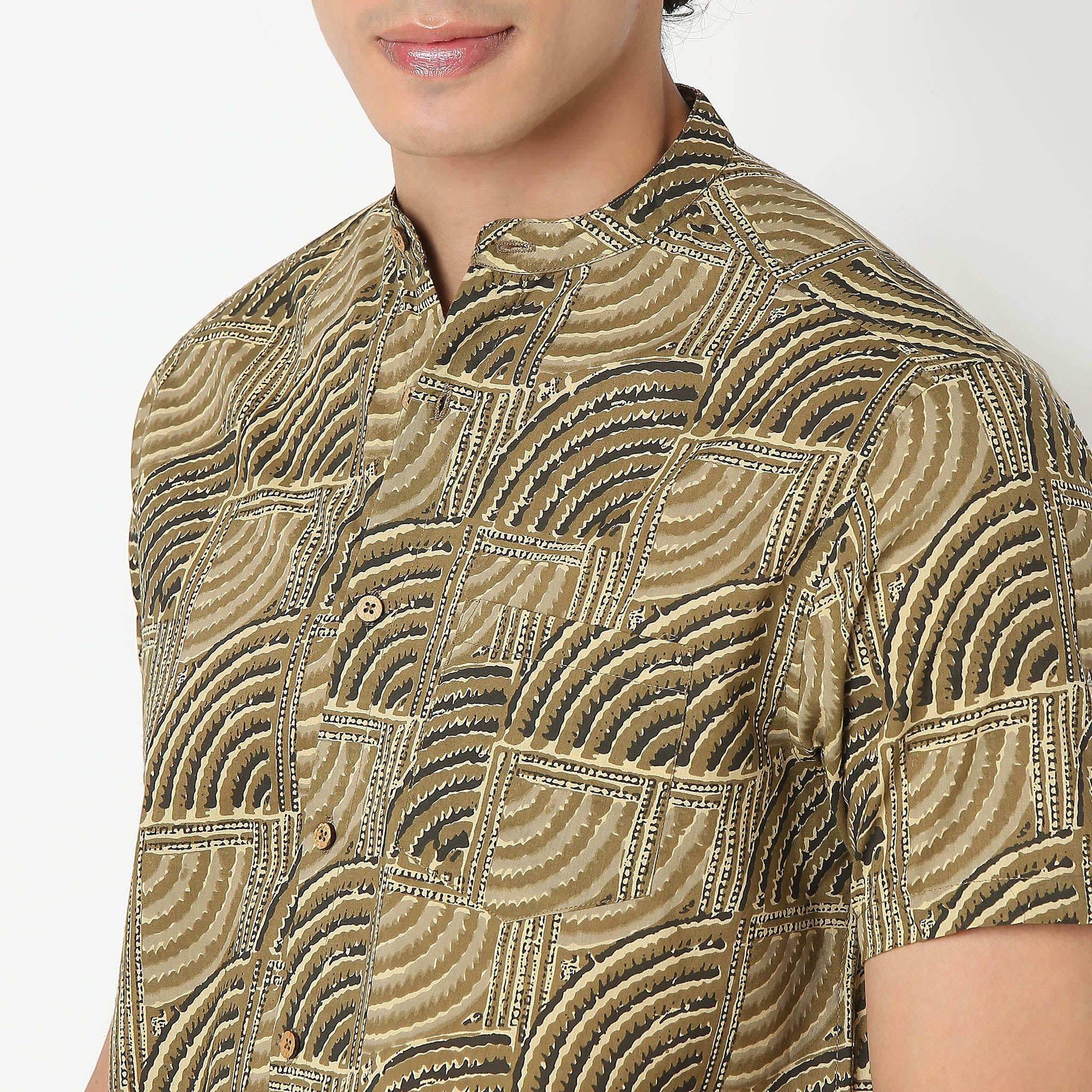 Mandarin Collar Half Sleeve Block Print Shirt - Image 4