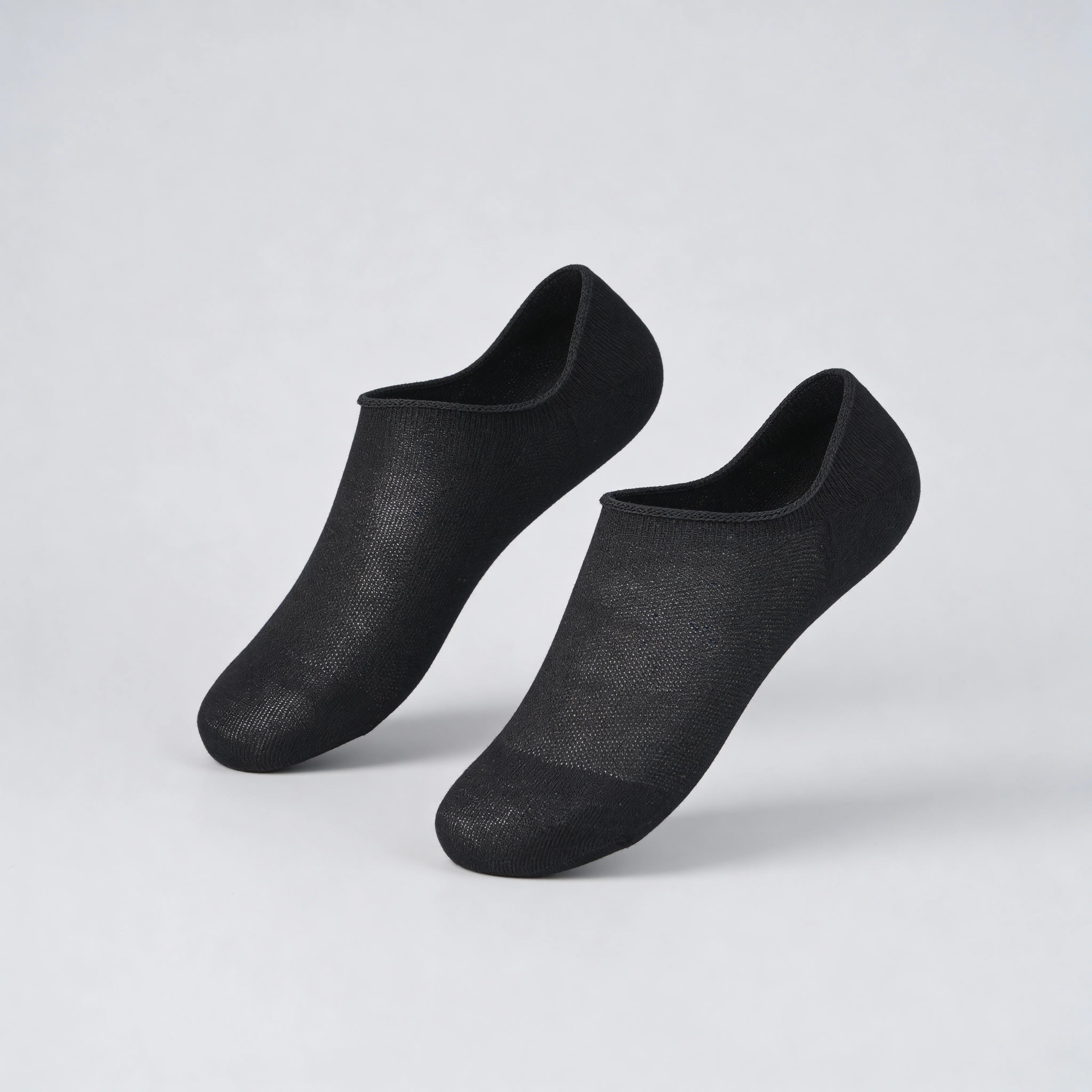Men No Show Solid Knitted Socks - Pack of 3 - Image 3