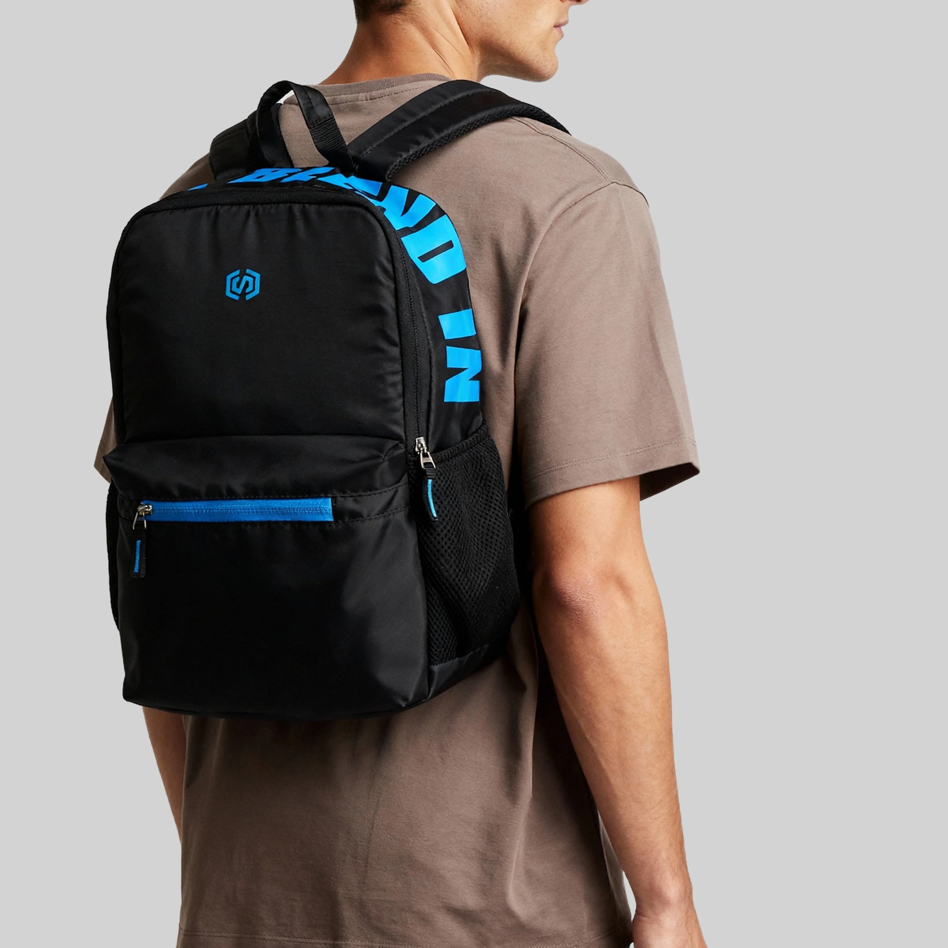 Men Solid Backpack - Image 2
