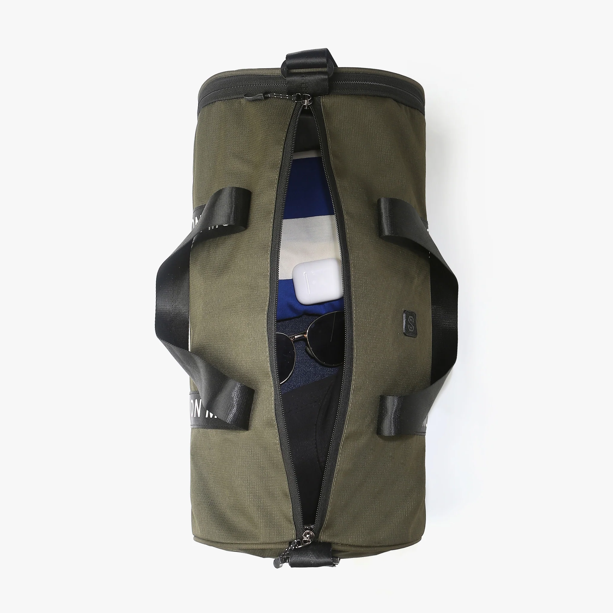 Verstile Gym Bag 27 Ltr With Sneaker Compartment - Image 14