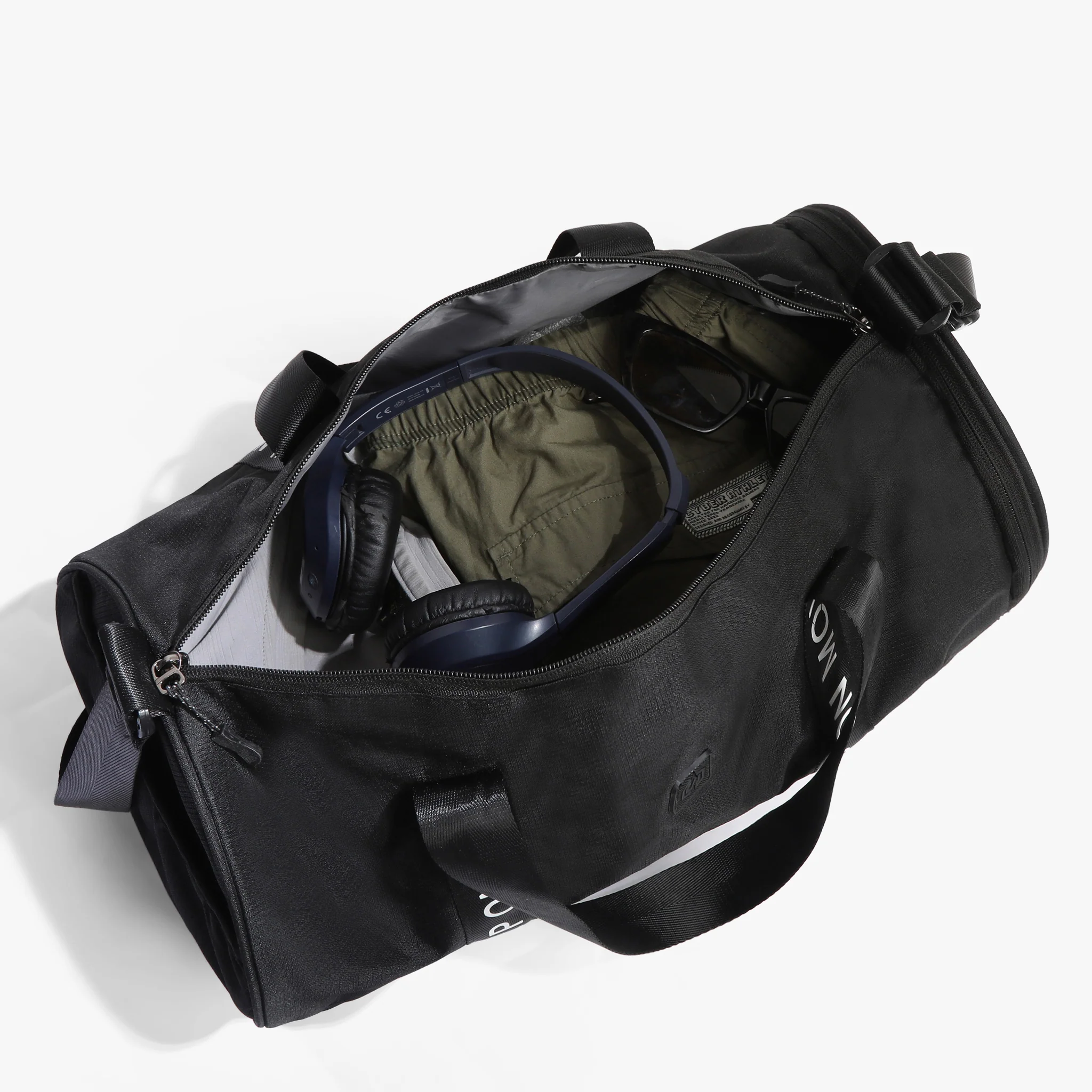 Verstile Gym Bag 27 Ltr With Sneaker Compartment - Image 6