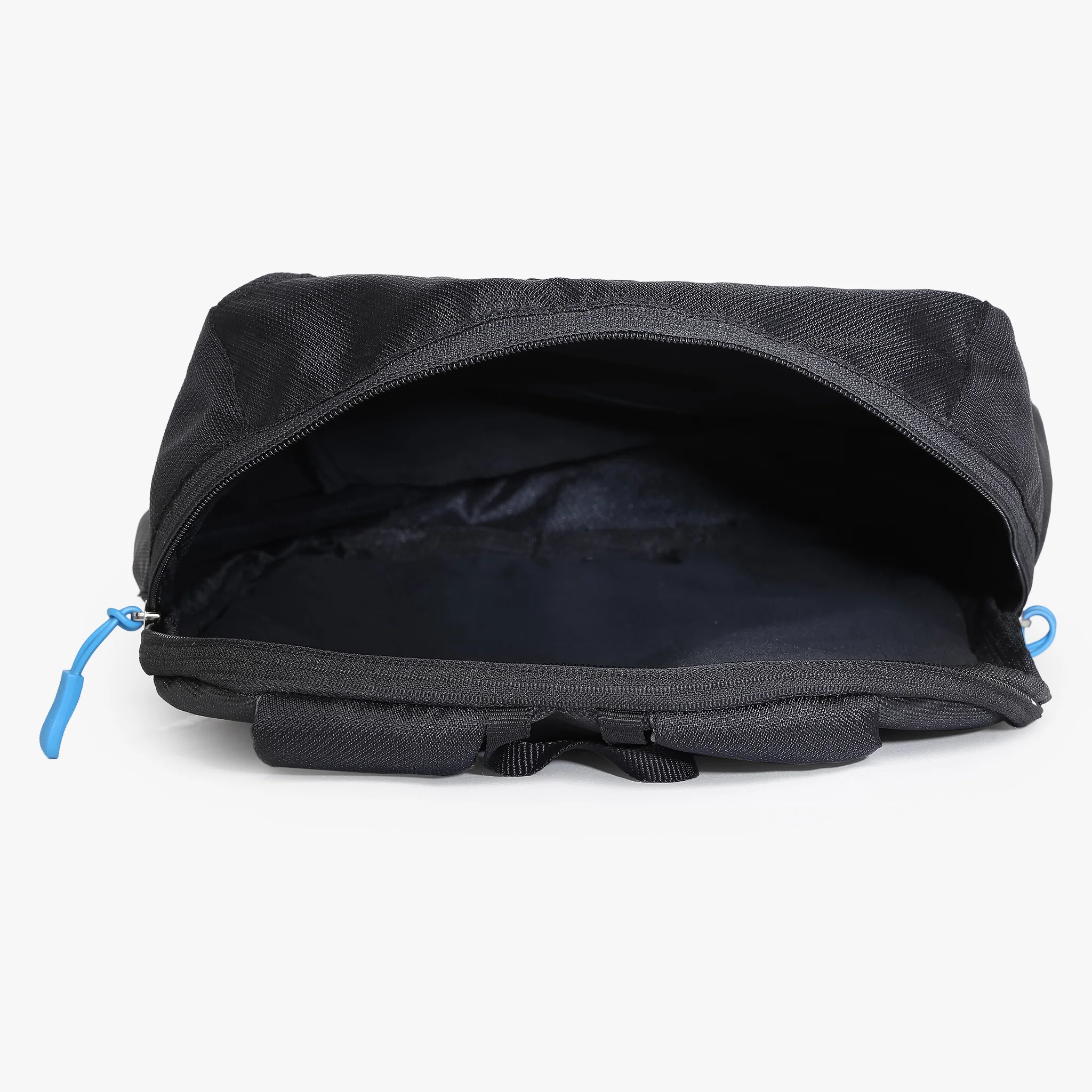 Men Essential Backpack - Image 12
