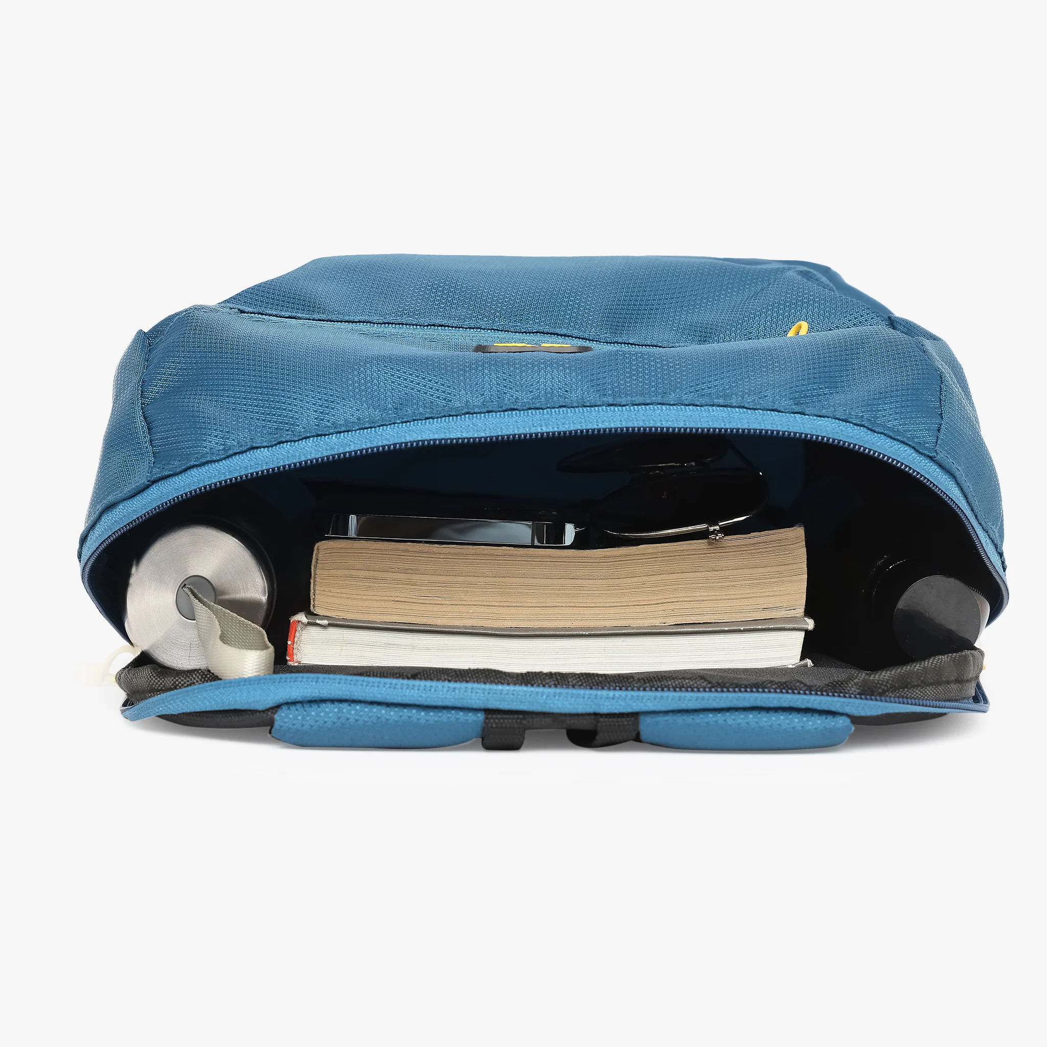 Men Essential Backpack - Image 5