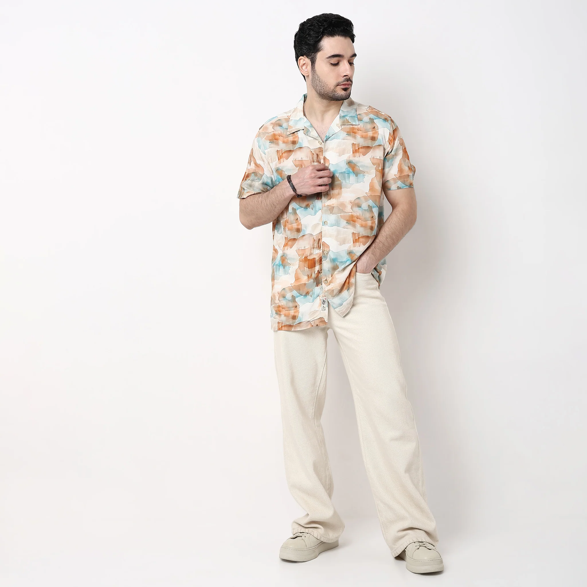 Mens Textured Cuban Shirt - Image 2
