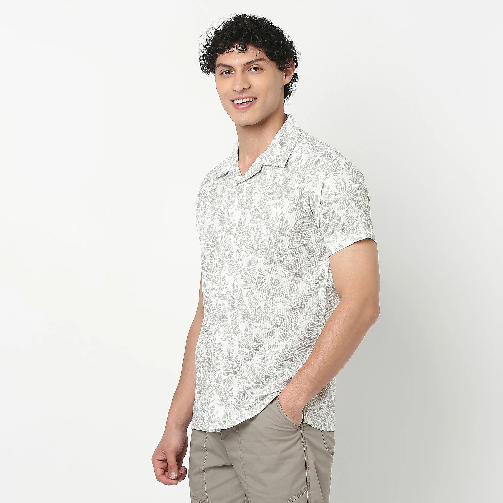 Mens Textured Printed Retreat Shirt - Image 5