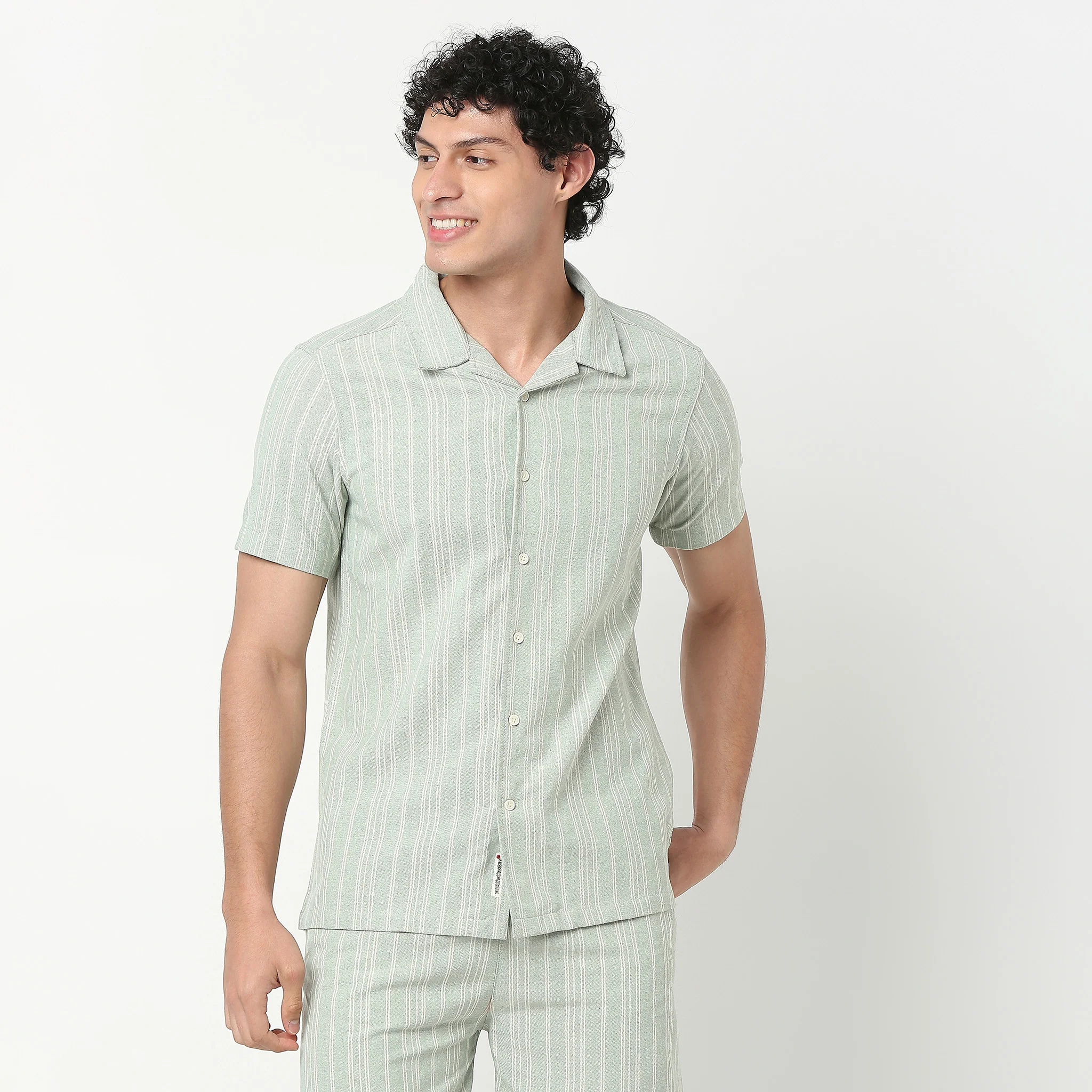 Mens Yarn Dyed Cuban Shirt - Image 2