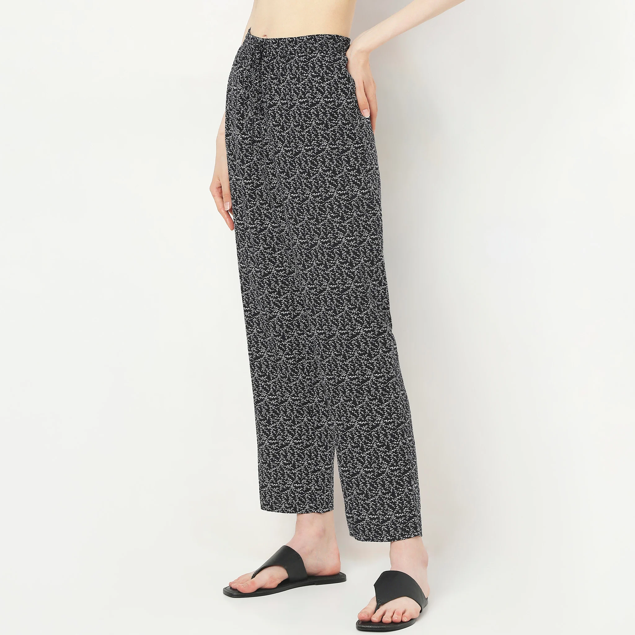 Mid Rise Lounge Pyjamas - Image 5