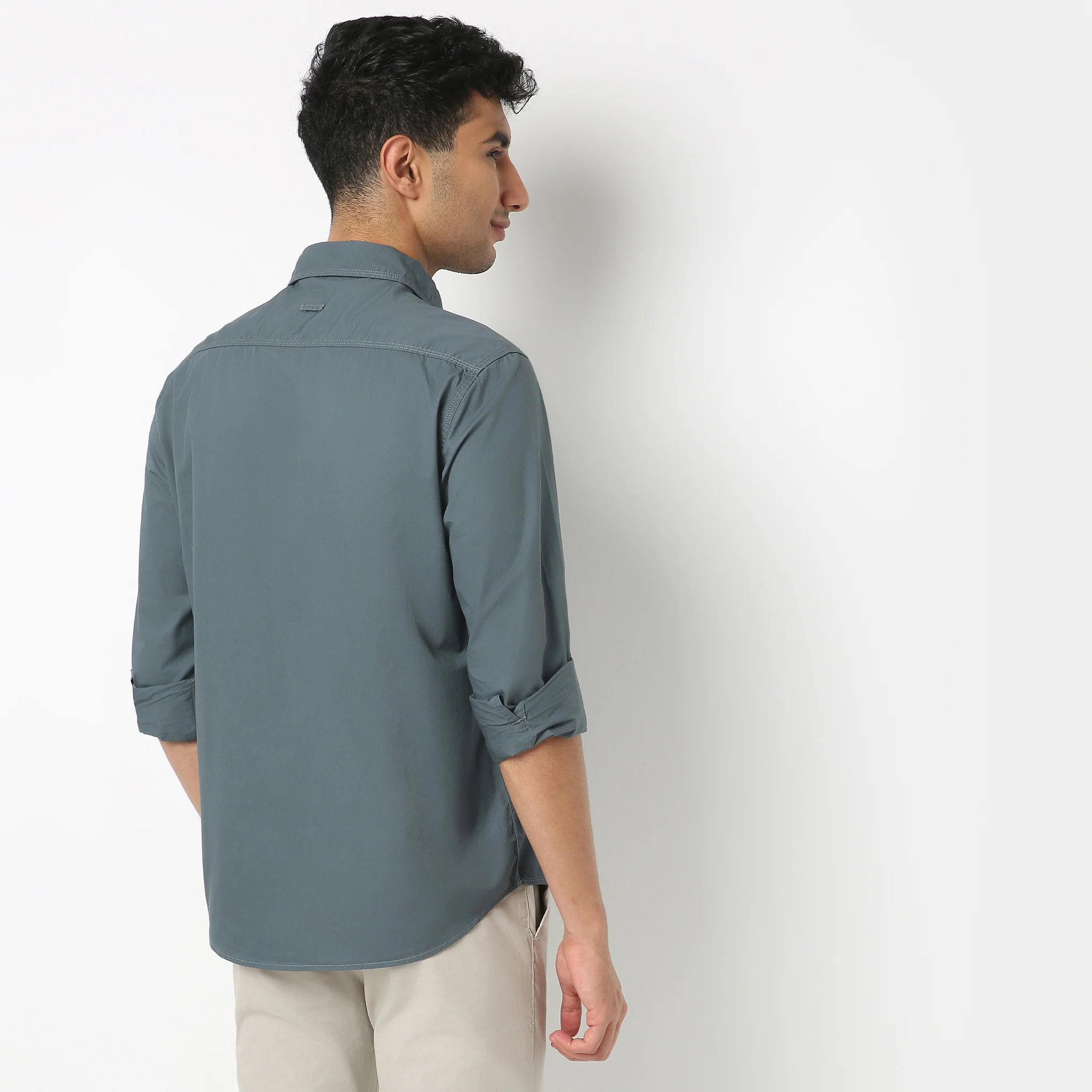 Modern Explorerᵉˣ Twin Pocket Slim Fit 100% Cotton Solid Shirt - Image 26