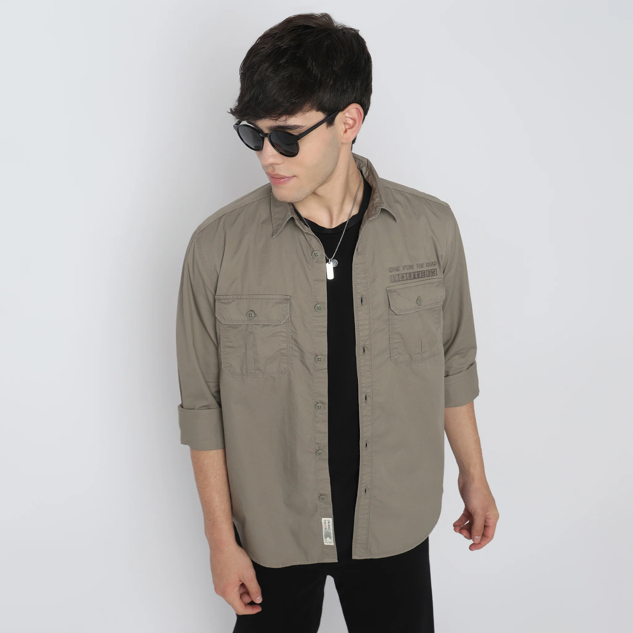 Modern Explorerᵉˣ Twin Pocket Slim Fit 100% Cotton Solid Shirt - Image 40