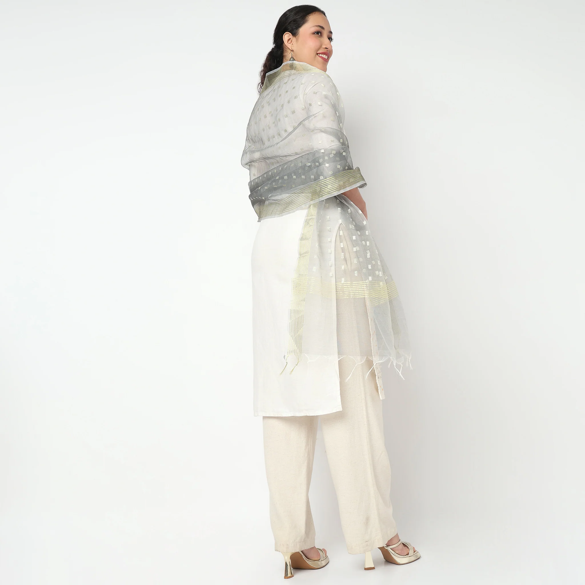 Organza Butti Dupatta - Image 2