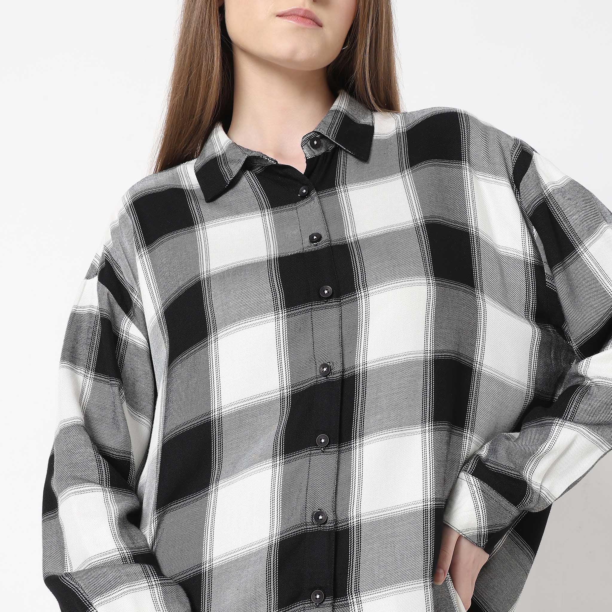 Oversize Checkered Shirt - Image 4