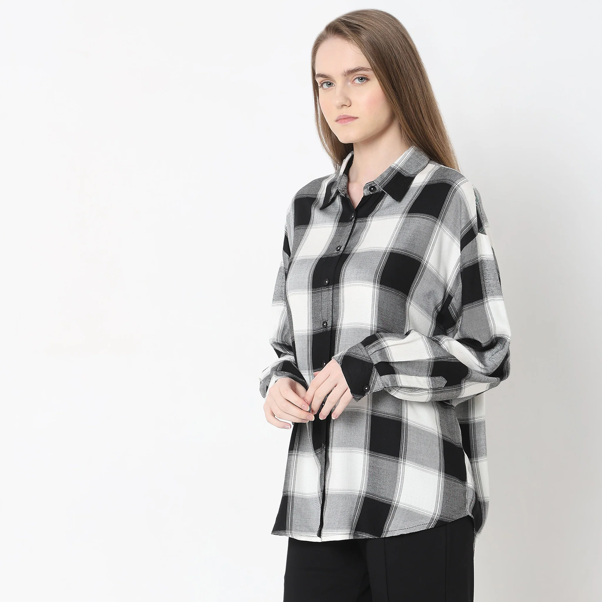 Oversize Checkered Shirt - Image 5