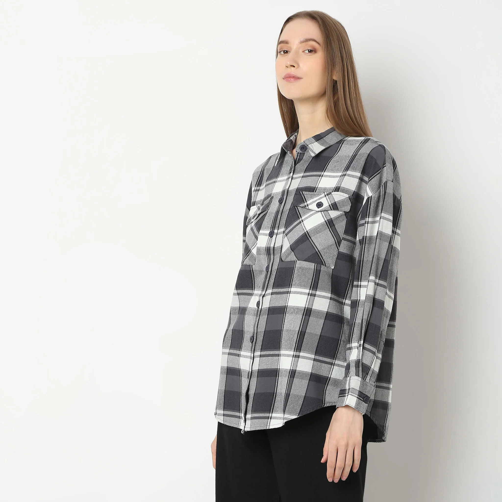 Oversize Checkered Shirt - Image 5