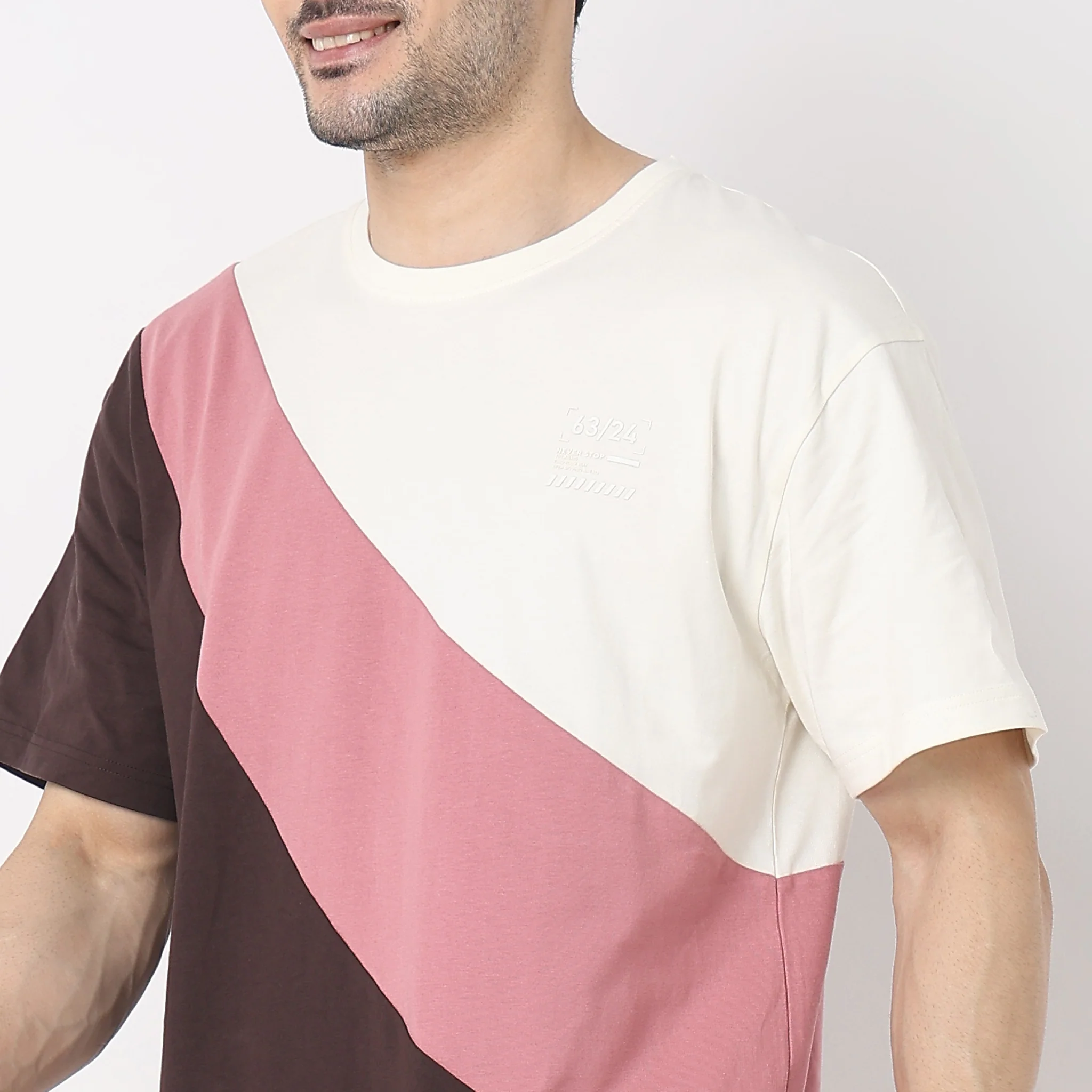 Oversize Color Block T-Shirt - Image 4