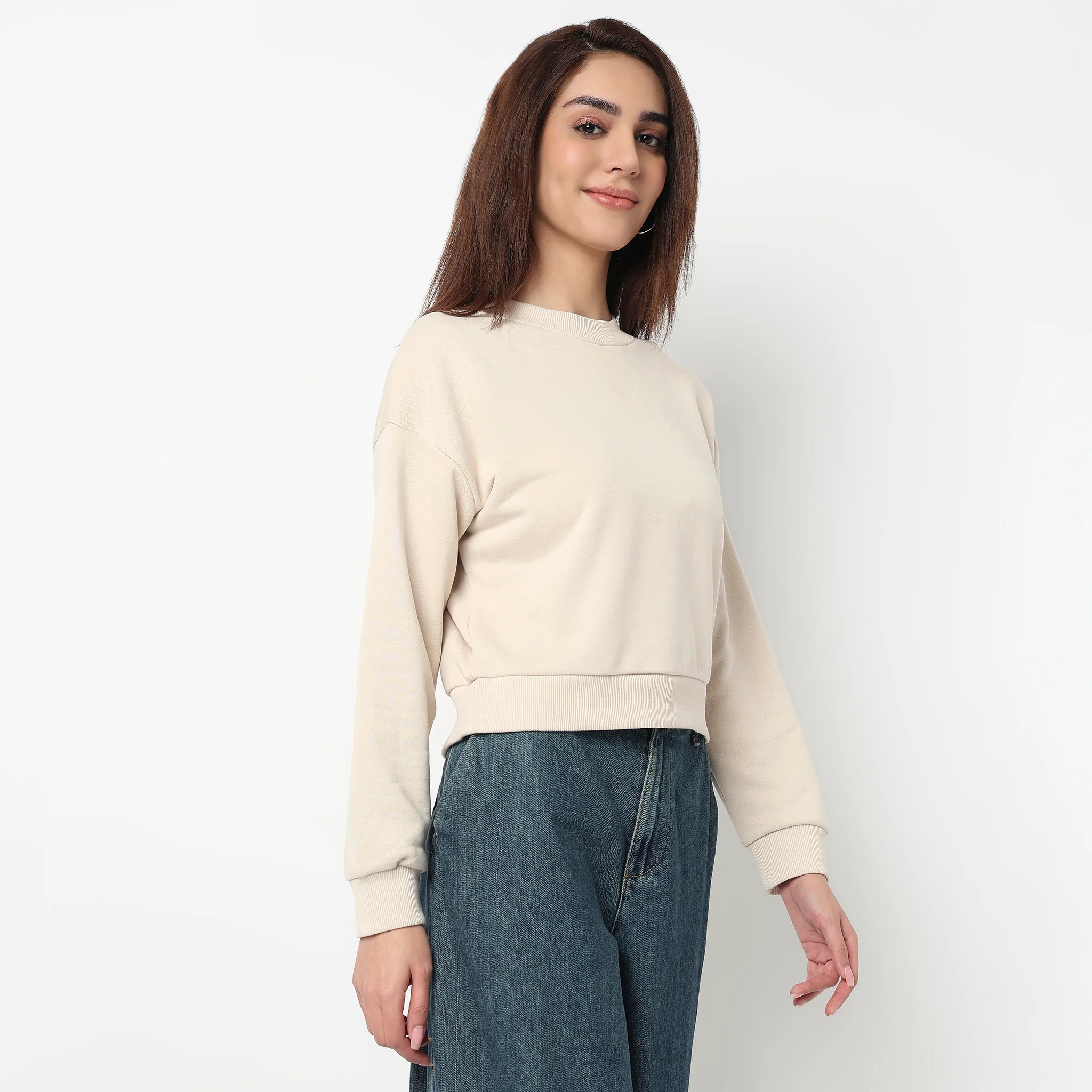 Oversize Cotton Cropped Sweatshirt - Image 15