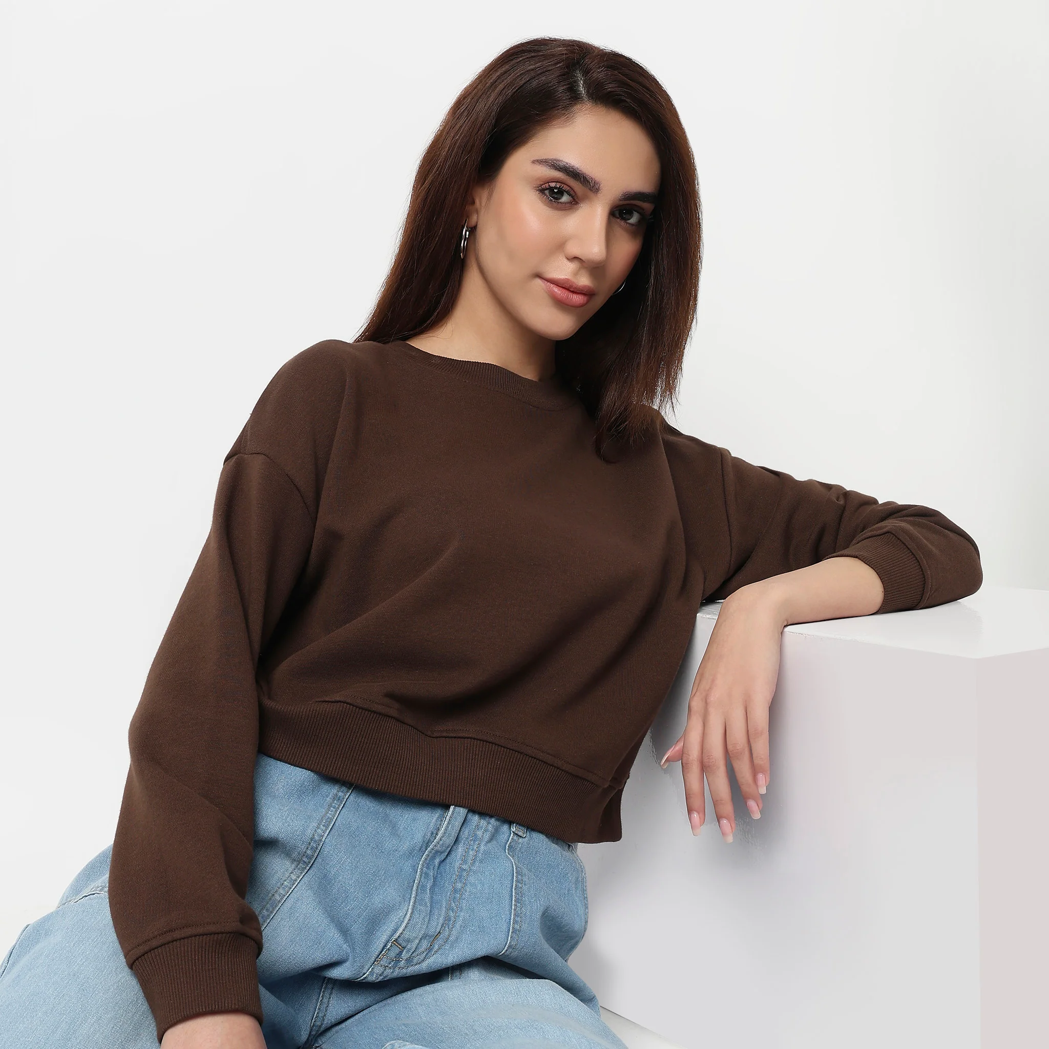 Oversize Cotton Cropped Sweatshirt - Image 9