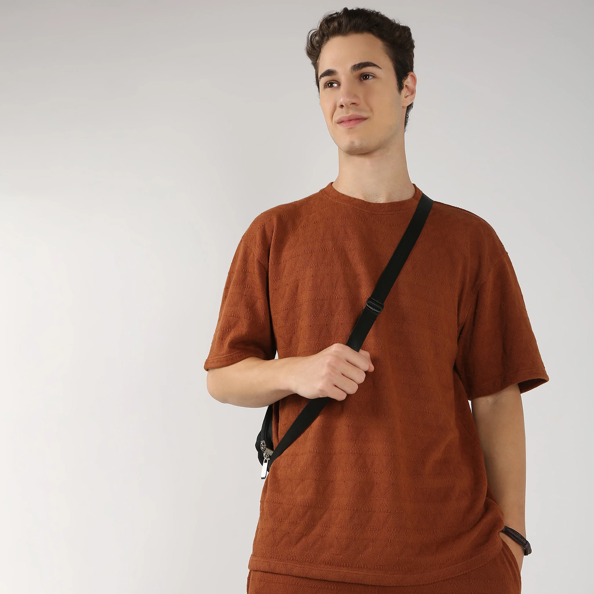Oversize Crew Neck Structured T-Shirt - Image 5