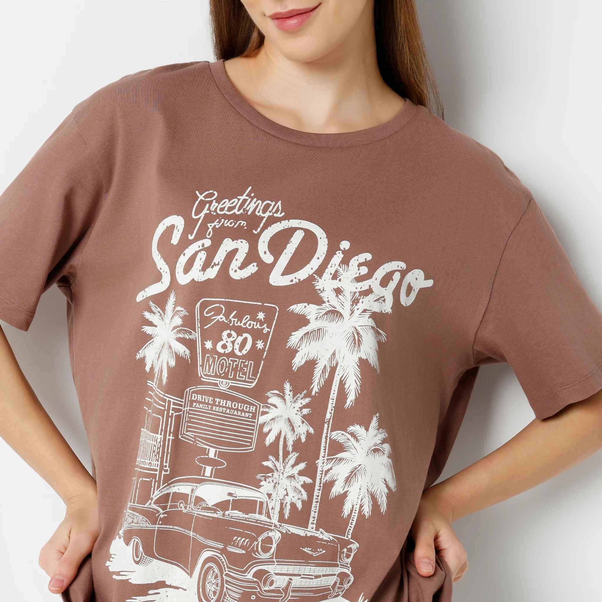 Oversize Graphic Round Neck Short Sleeve Made With Comfortable Fabric T-Shirt - Image 5