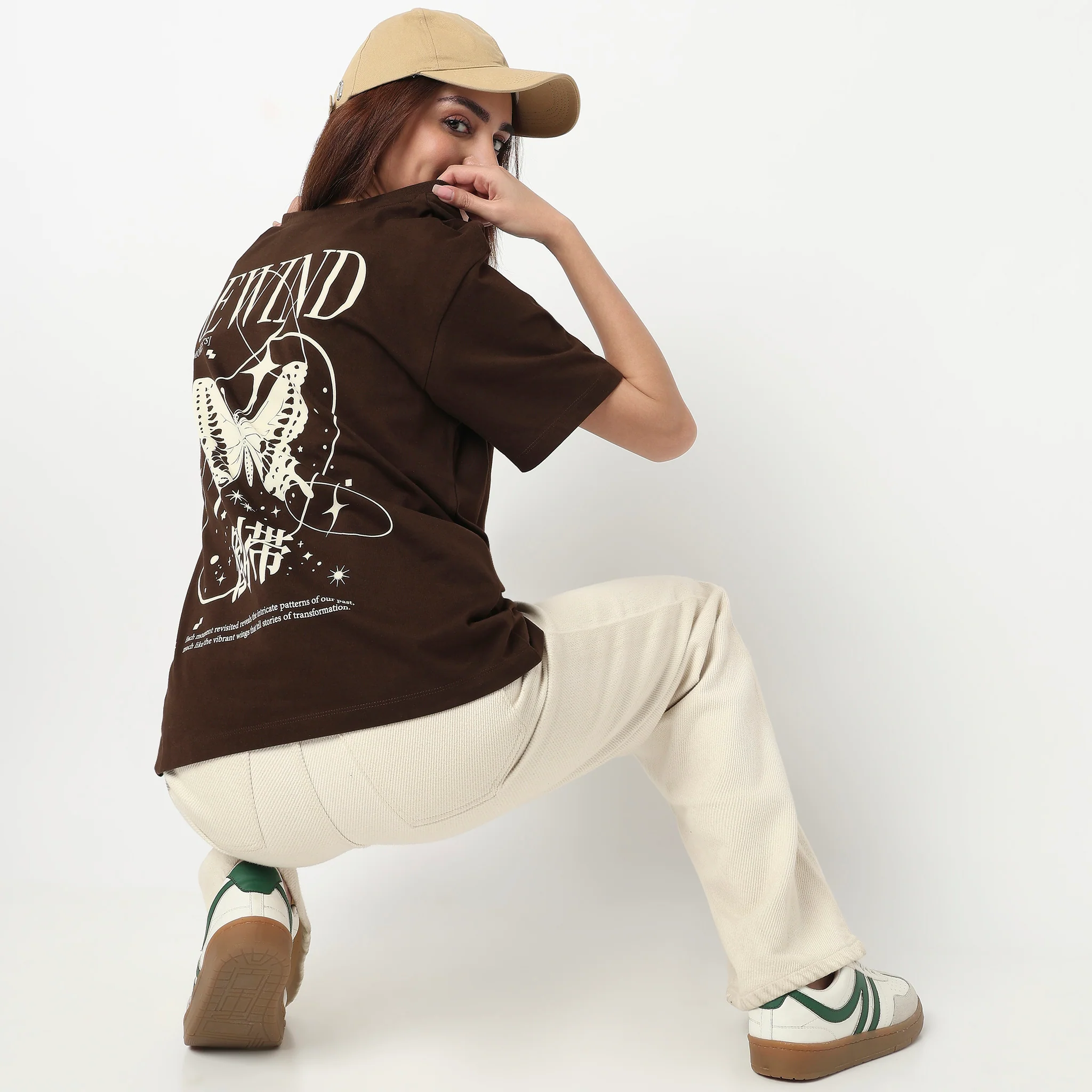 Oversize Back Print Betty T-Shirt - Image 6