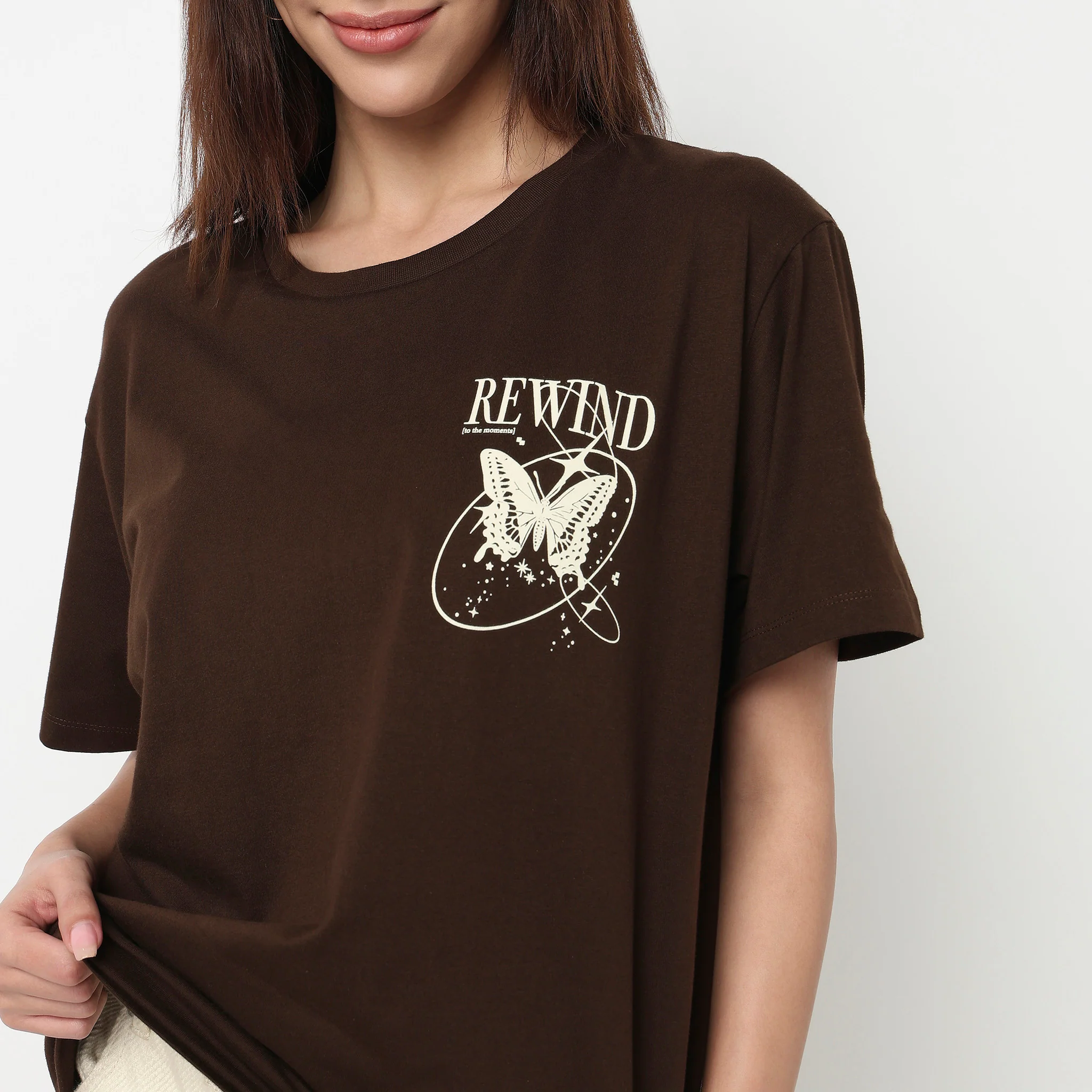 Oversize Back Print Betty T-Shirt - Image 9