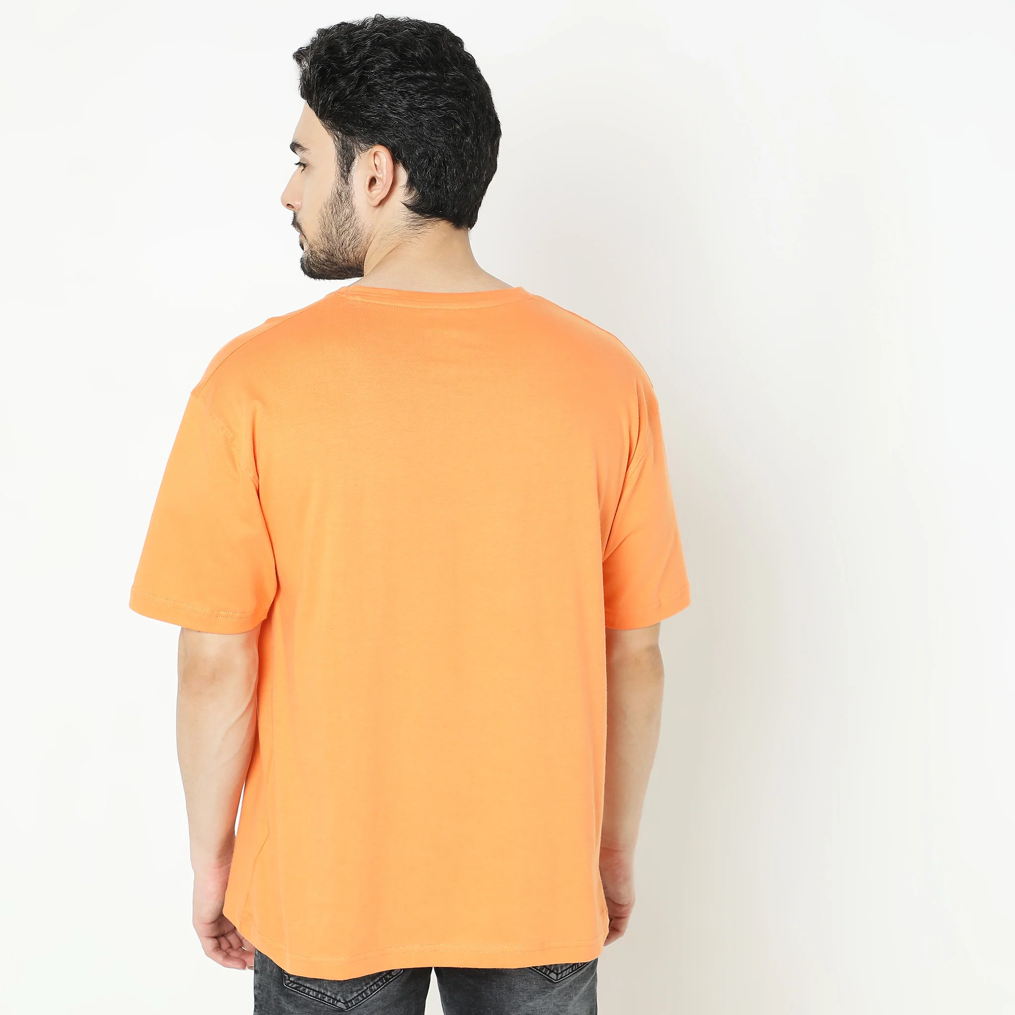 Oversize Graphic T-Shirt - Image 3