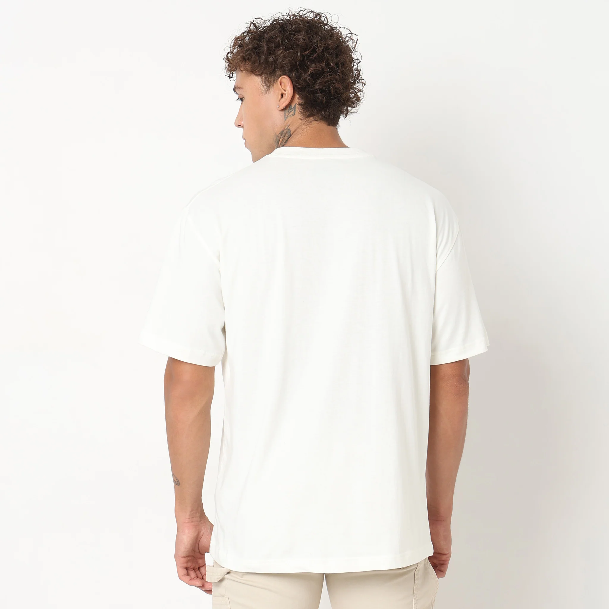 Oversize Graphic T-Shirt - Image 3
