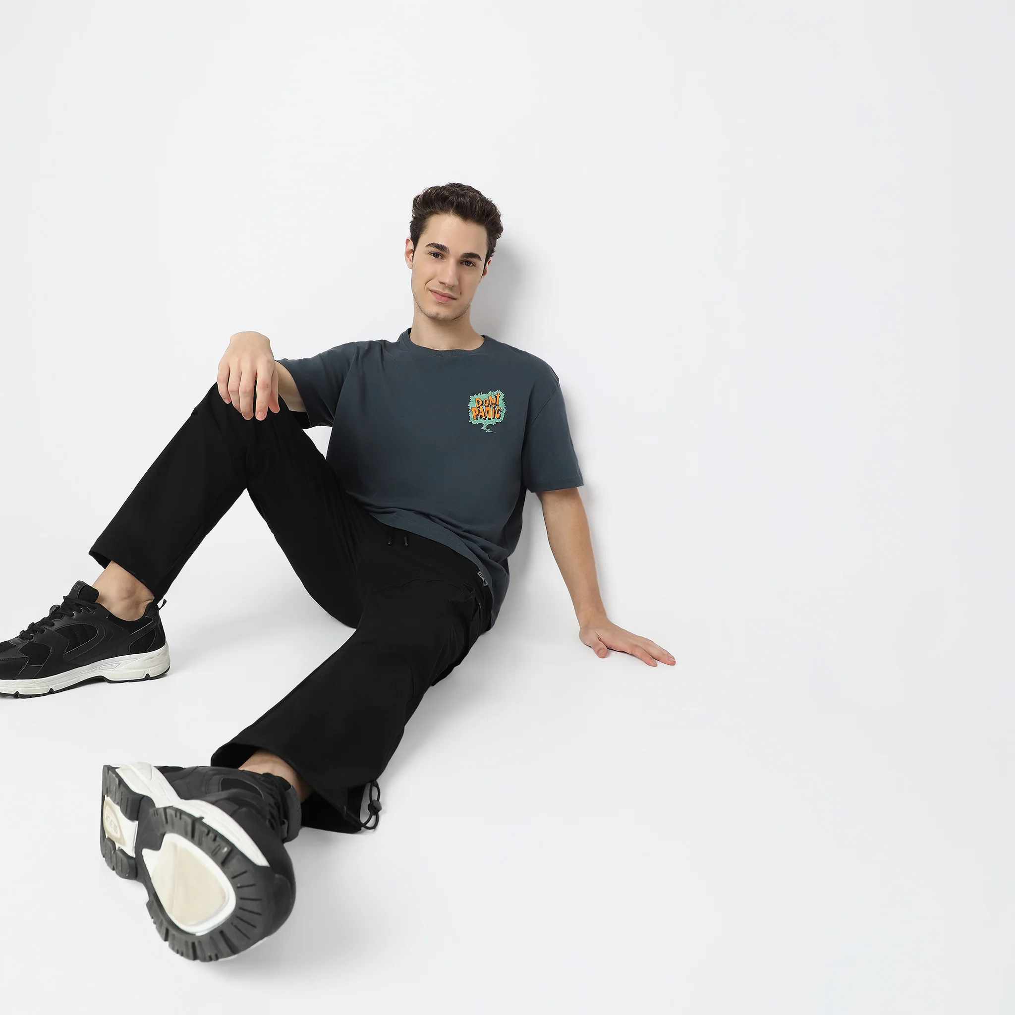 Oversize Graphic Crew Neck Slogan T-Shirt