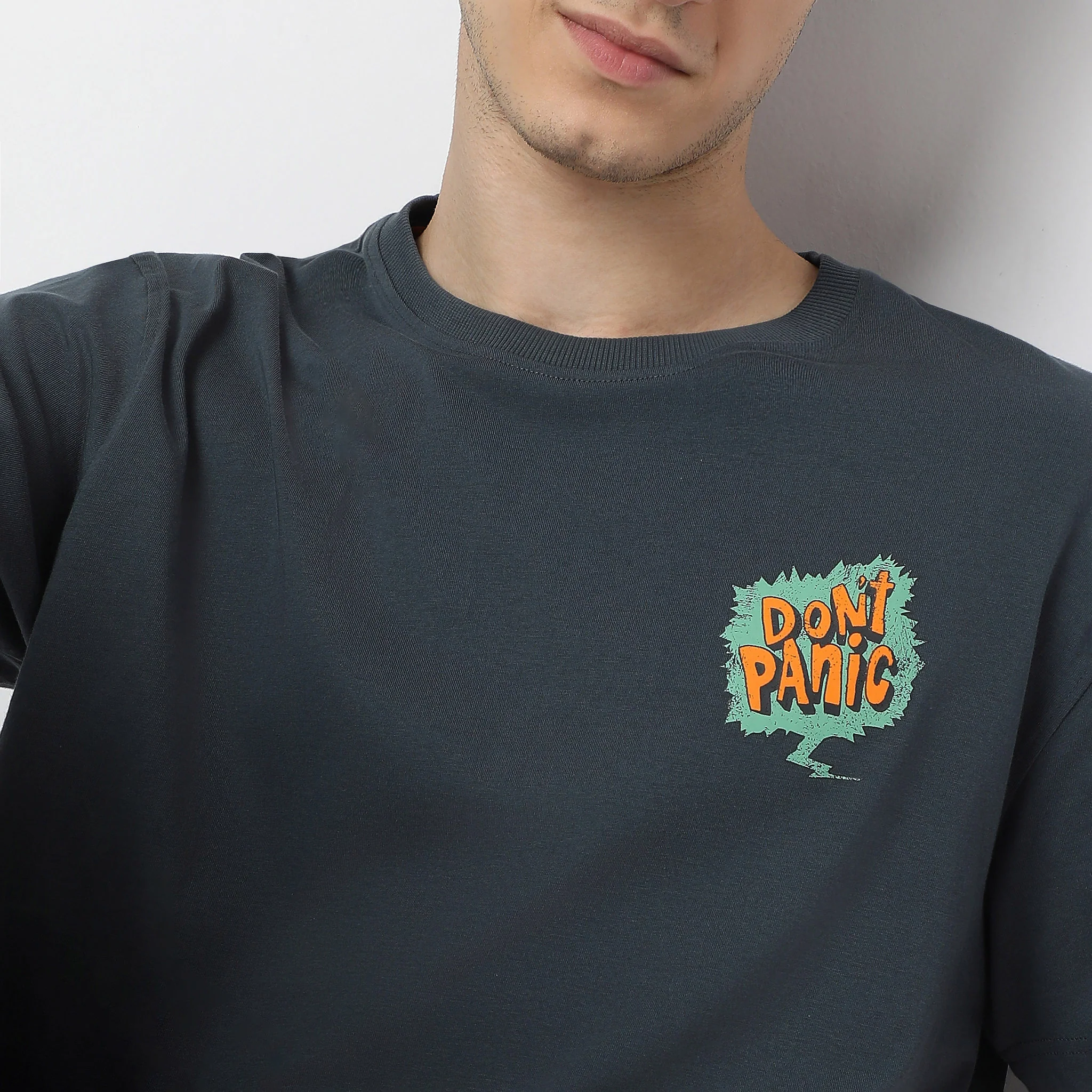 Oversize Graphic Crew Neck Slogan T-Shirt - Image 5