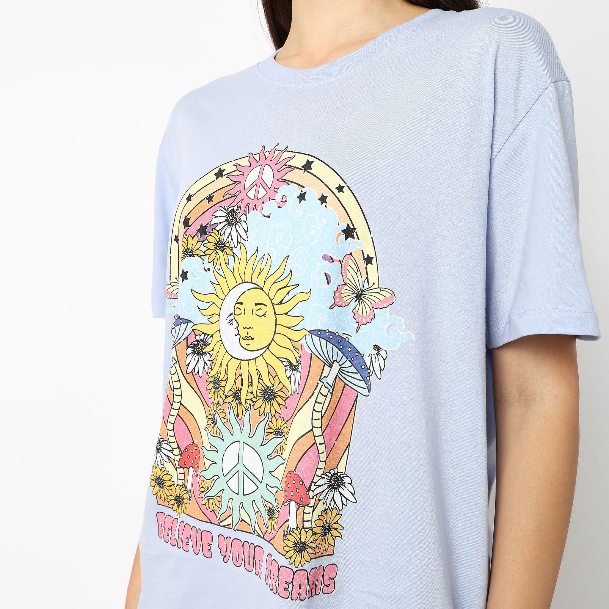 Oversize Graphic T-Shirt - Image 4