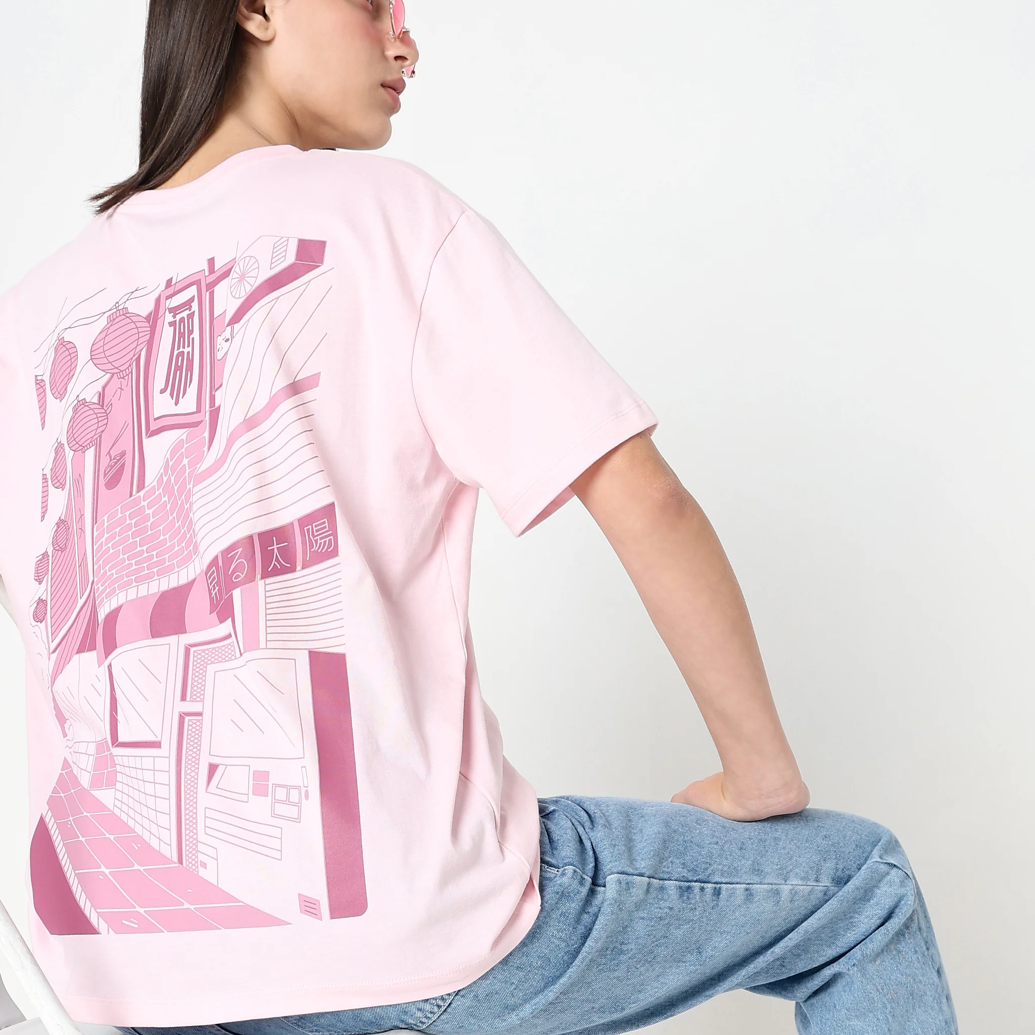 Oversize Graphic T-Shirt - Image 5