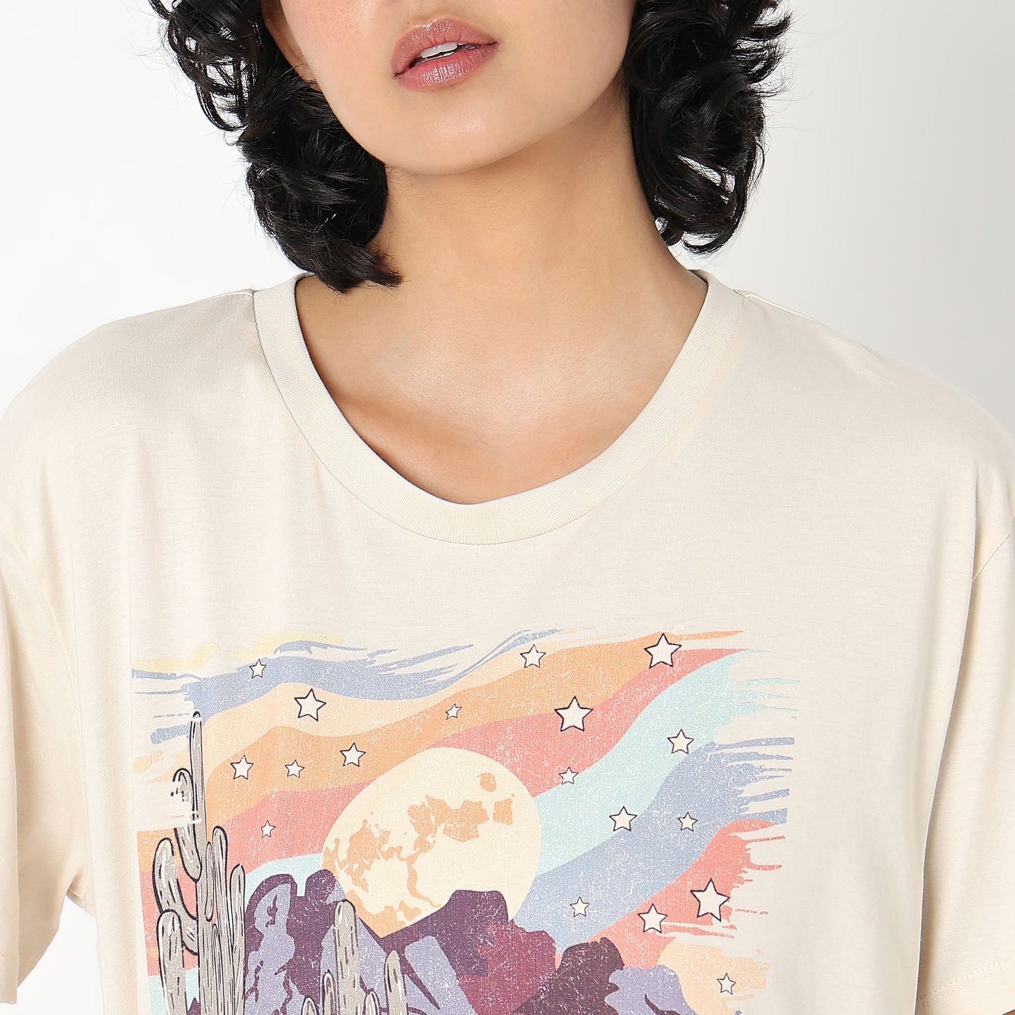 Oversize Graphic T-Shirt - Image 4