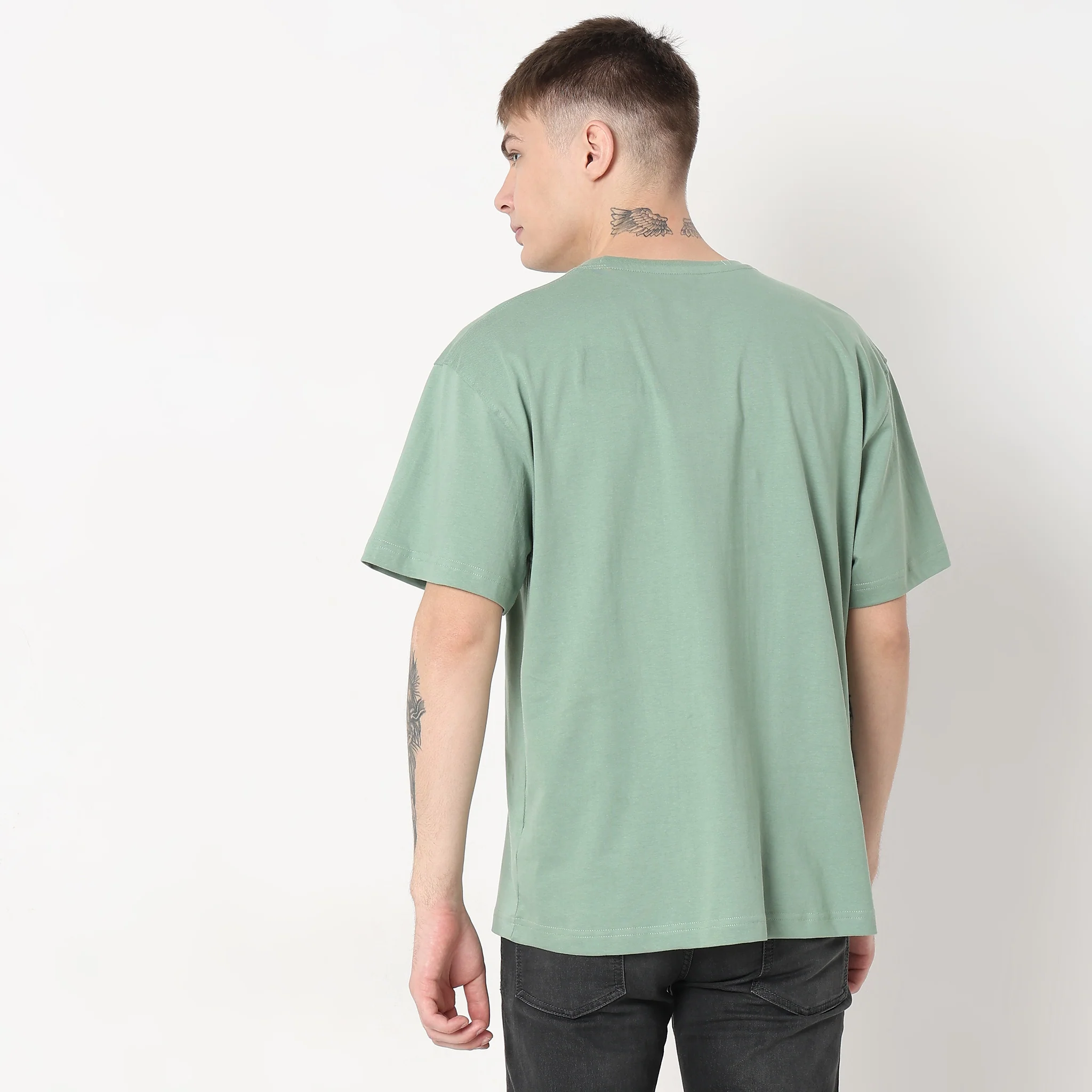 Oversize Graphic T-Shirt - Image 3