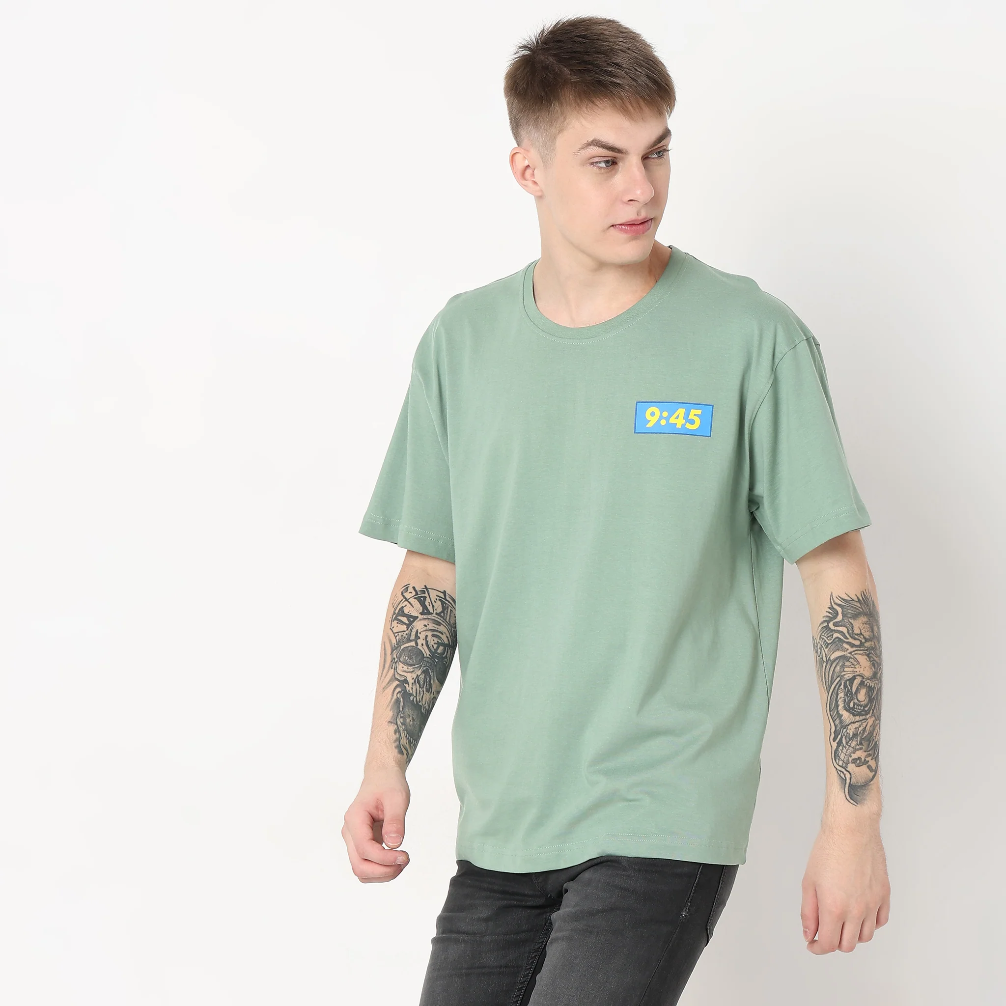 Oversize Graphic T-Shirt - Image 5
