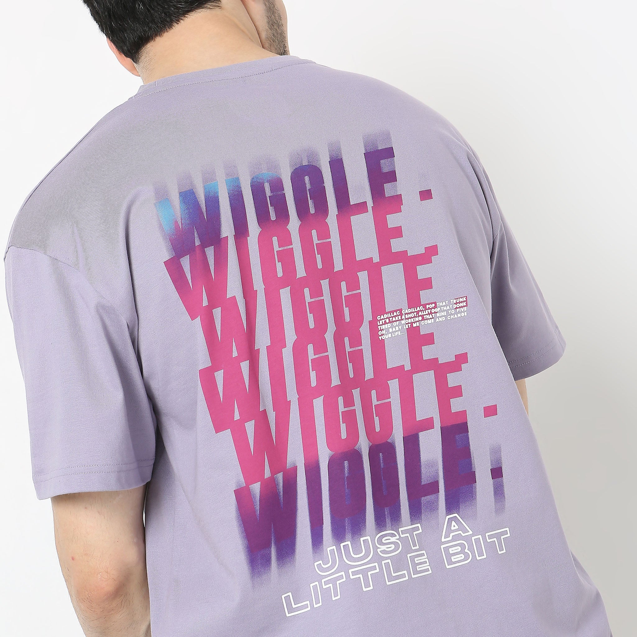 Oversize Graphic T-Shirt - Image 4
