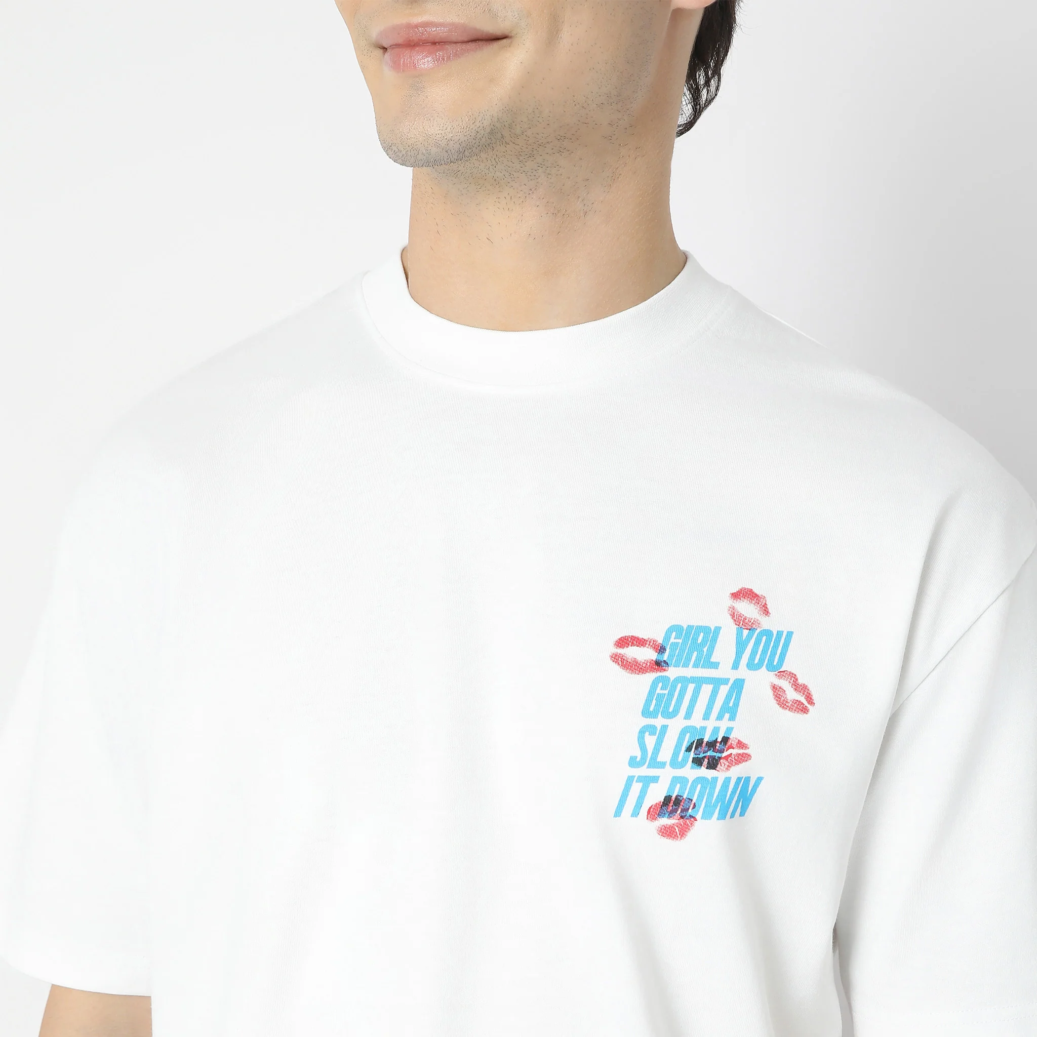 Oversize Graphic T-Shirt - Image 5