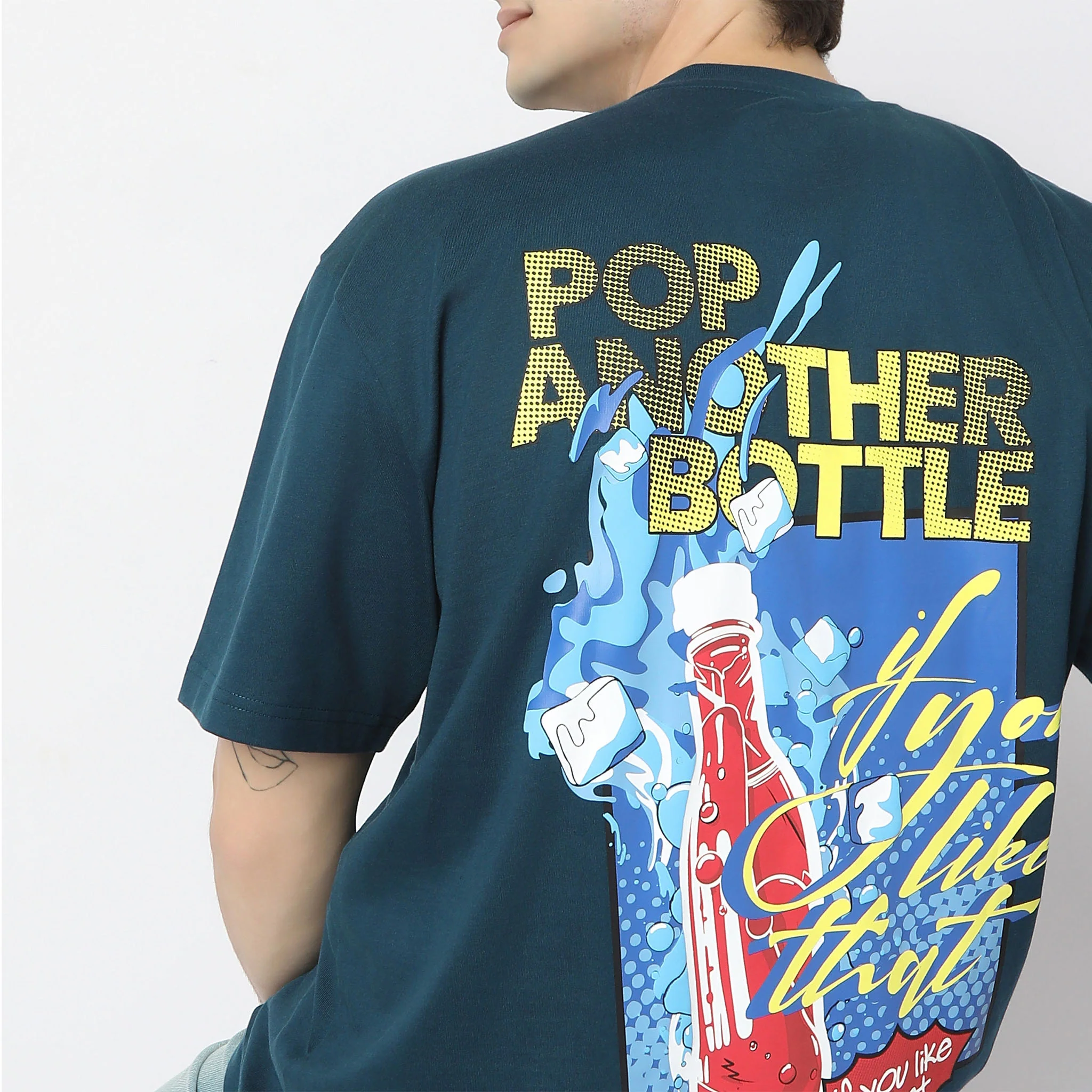 Oversize Graphic T-Shirt - Image 5