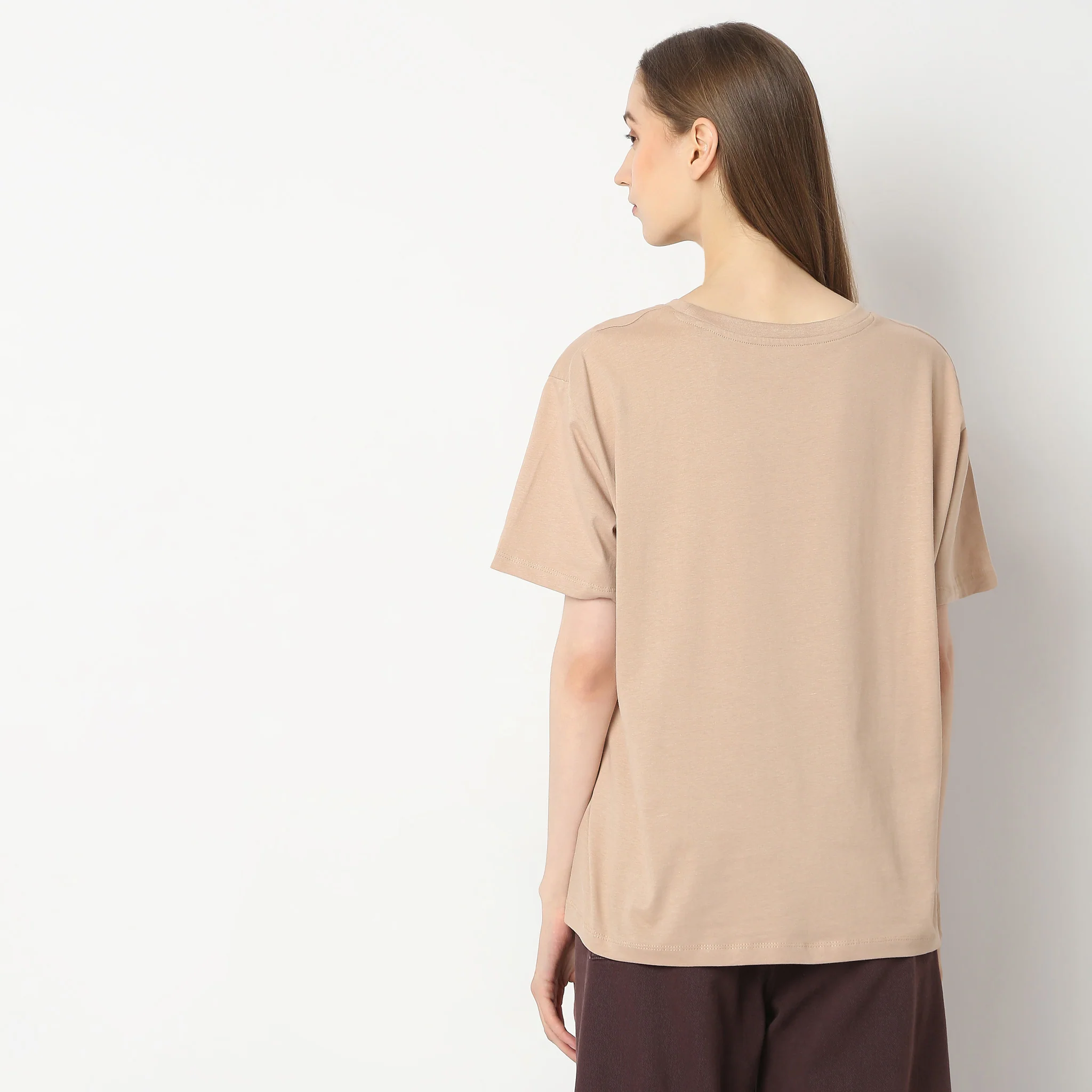 Oversize Graphic T-Shirt - Image 3