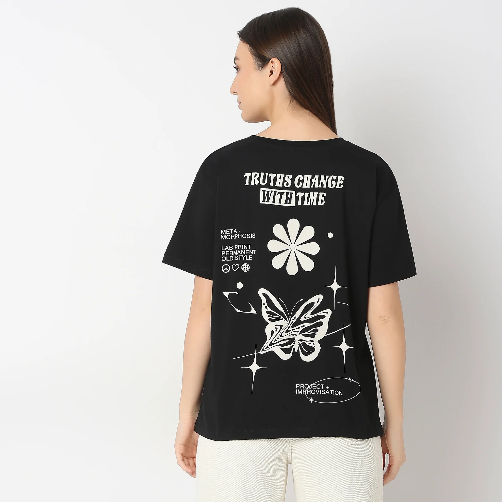 Oversize Graphic T-Shirt - Image 3