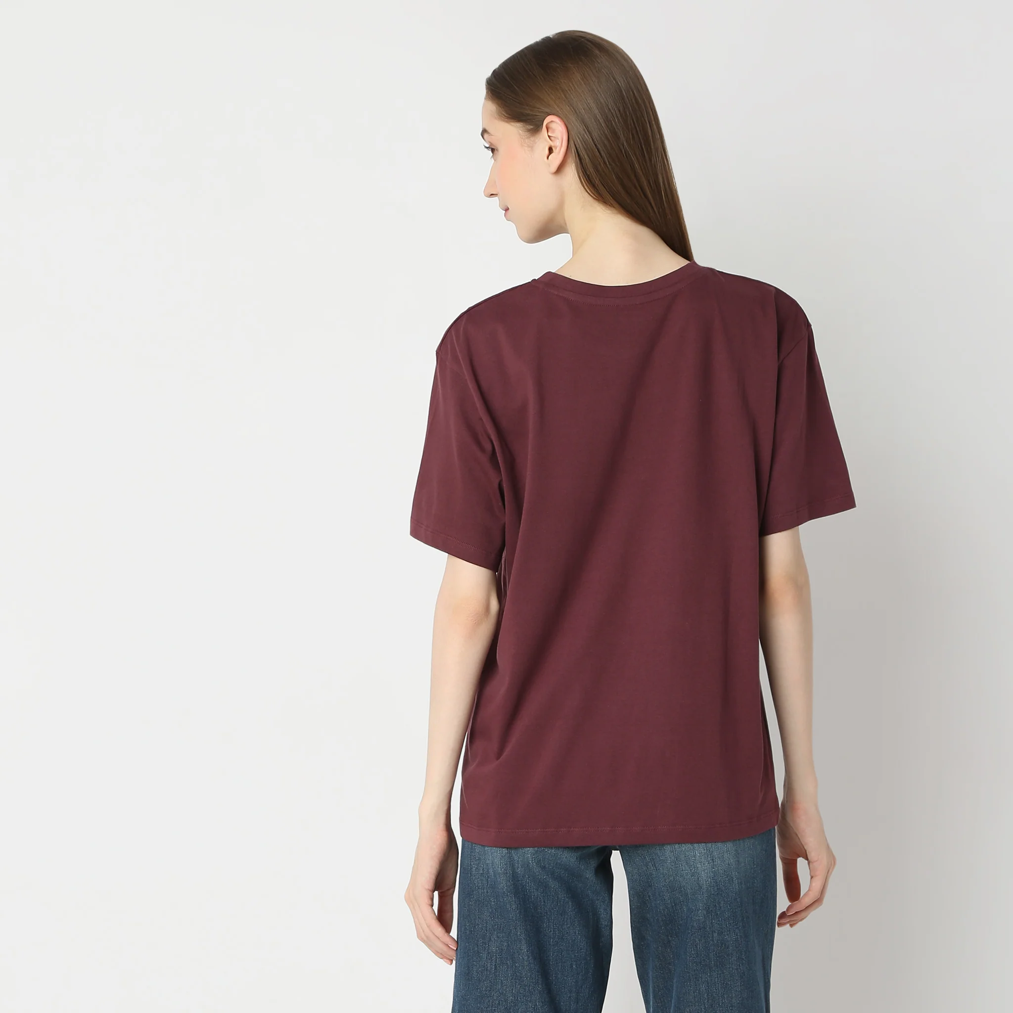 Oversize Graphic T-Shirt - Image 3
