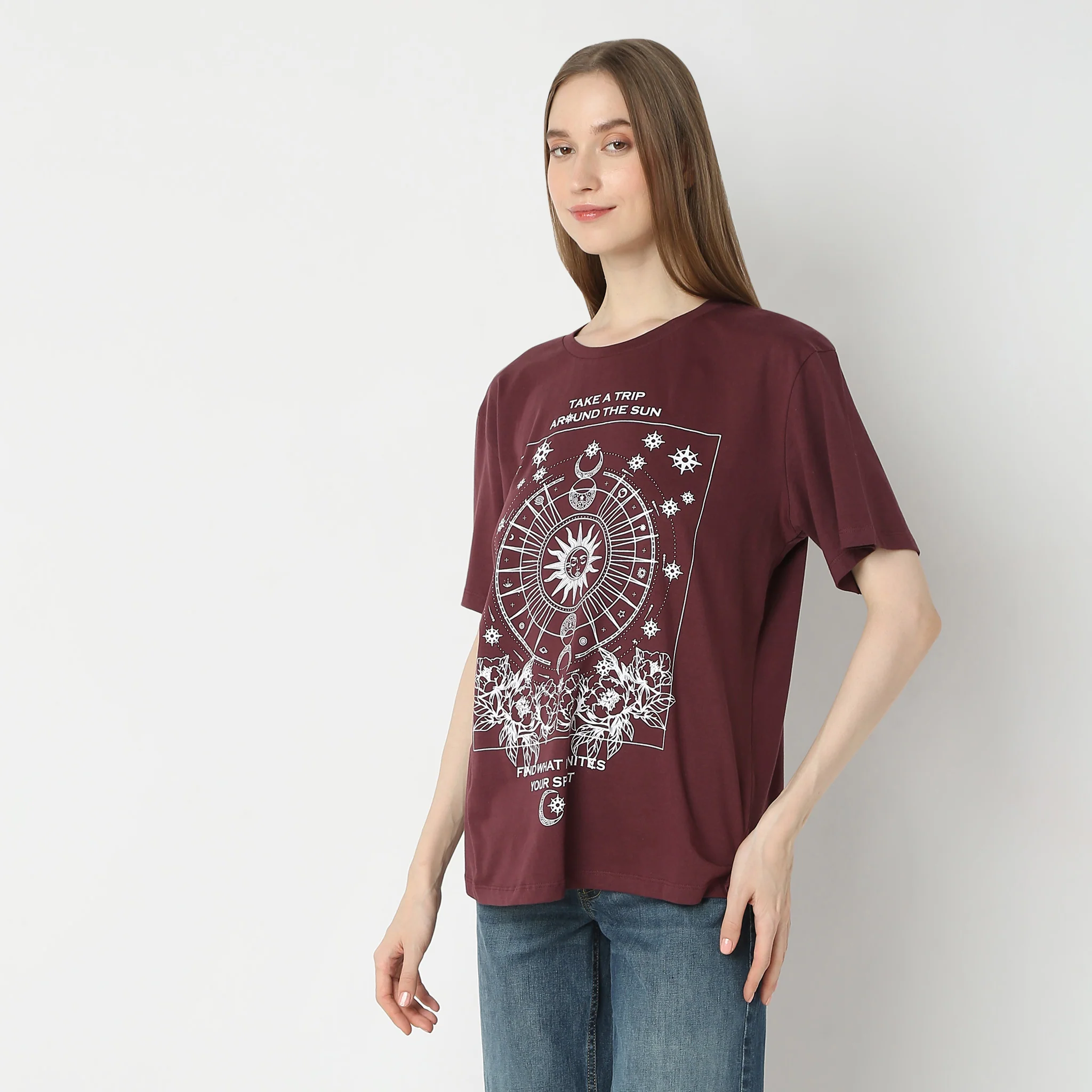 Oversize Graphic T-Shirt - Image 4