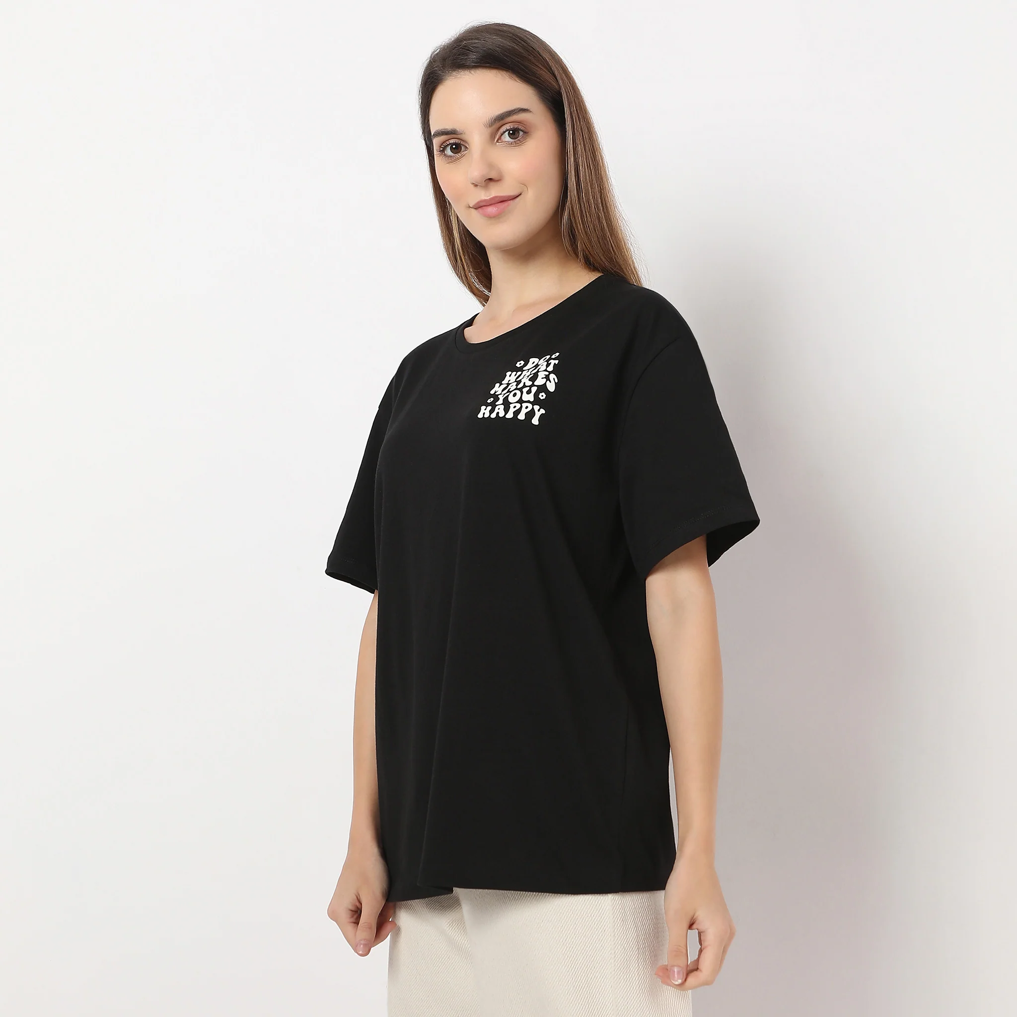 Betty Graphic T-Shirt Made With Comfortable And Breathable Fabric - Image 4